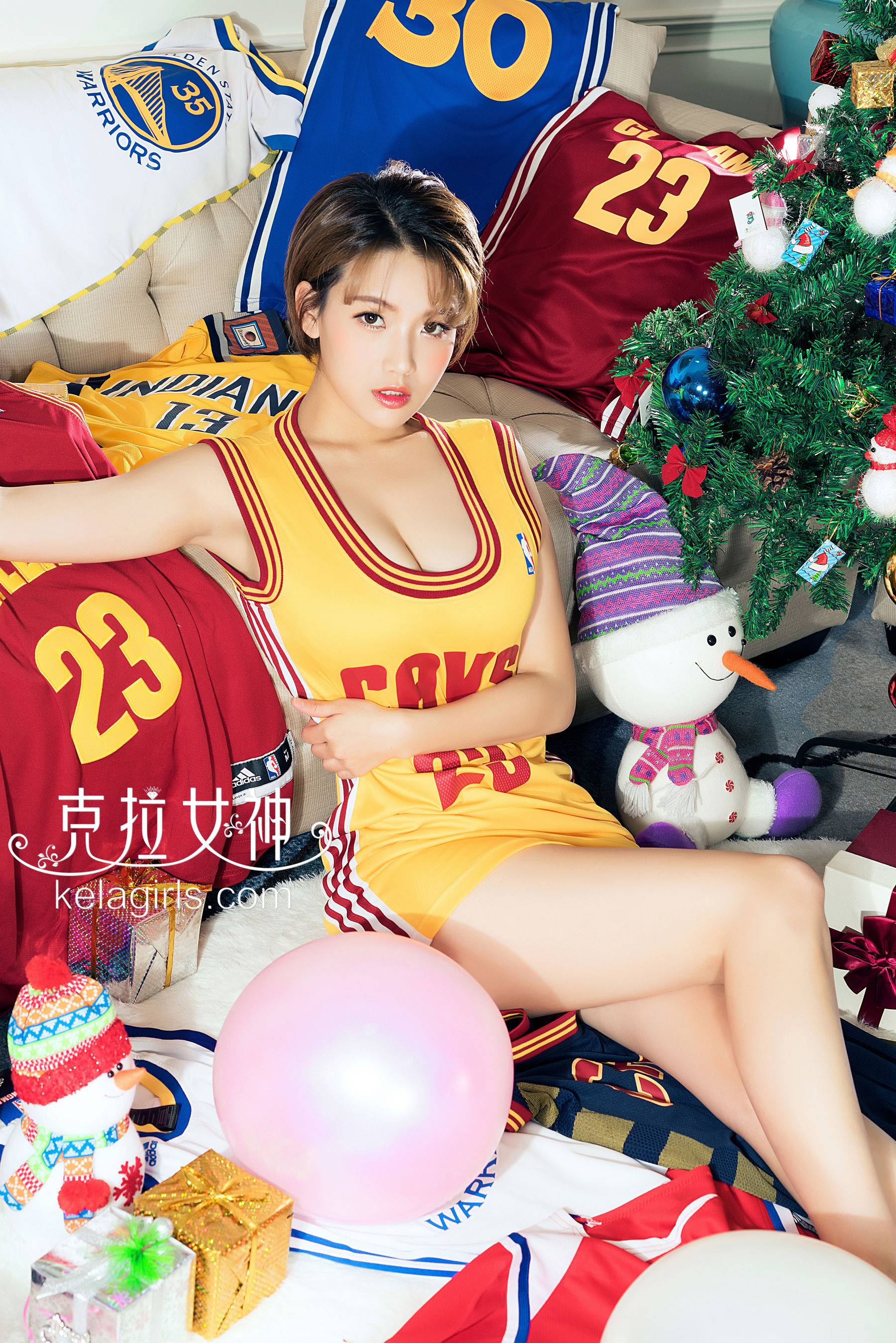 大阳《女神之光》 [克拉女神]Xiuren秀人写真高清美女套图写真下载-看套图看套图