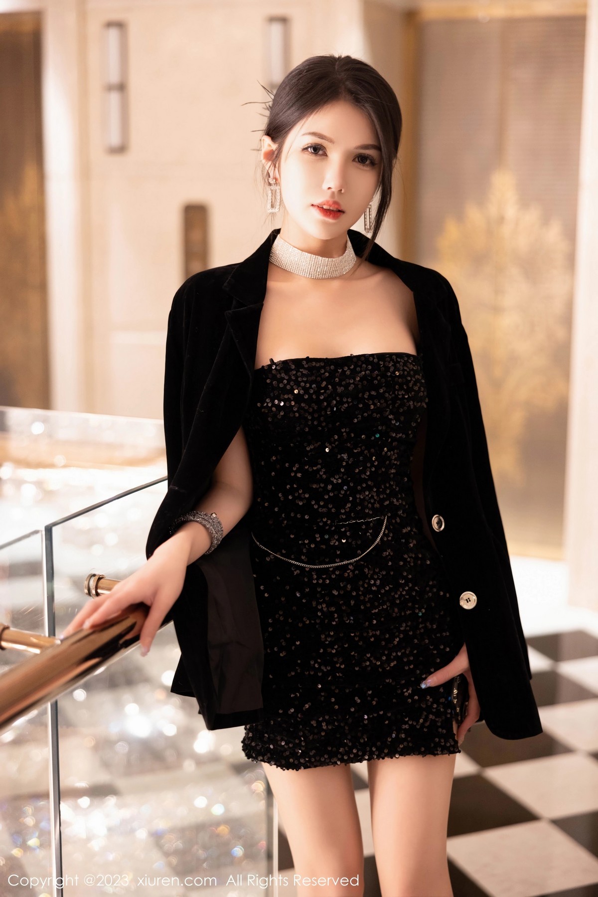 XiuRen第6335期_模特媛媛酱belle脱西服上衣露黑色连衣短裙开档肉丝撩人诱惑写真99PXiuren秀人写真高清美女套图写真下载-看套图看套图