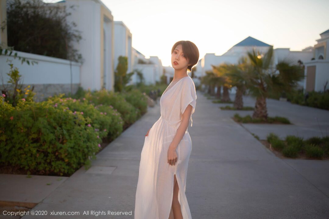 [秀人XiuRen] No.2405 冯木木LRISXiuren秀人写真高清美女套图写真下载-看套图看套图