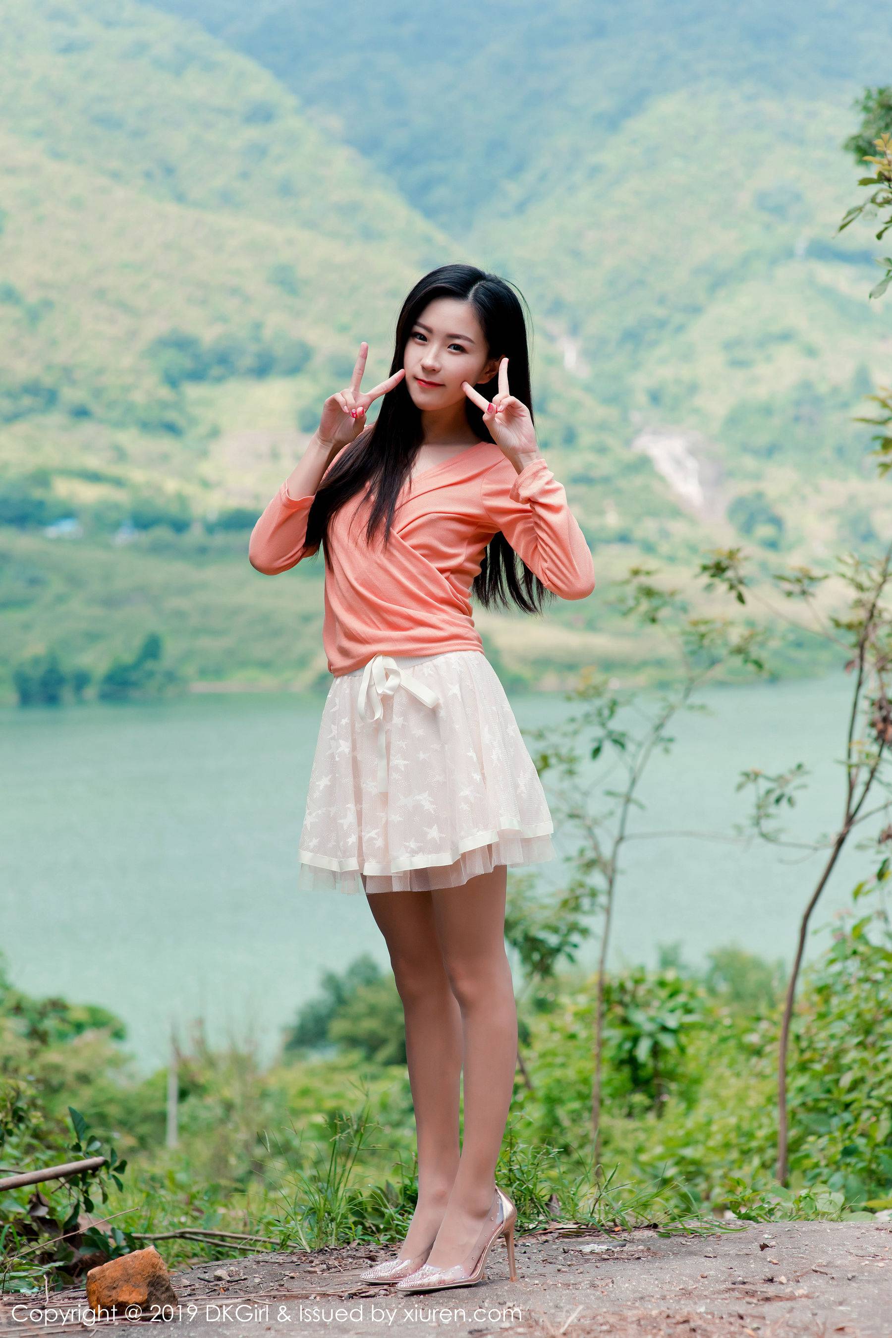 [御女郎DKGirl] Vol.114 小子怡AliceXiuren秀人写真高清美女套图写真下载-看套图看套图