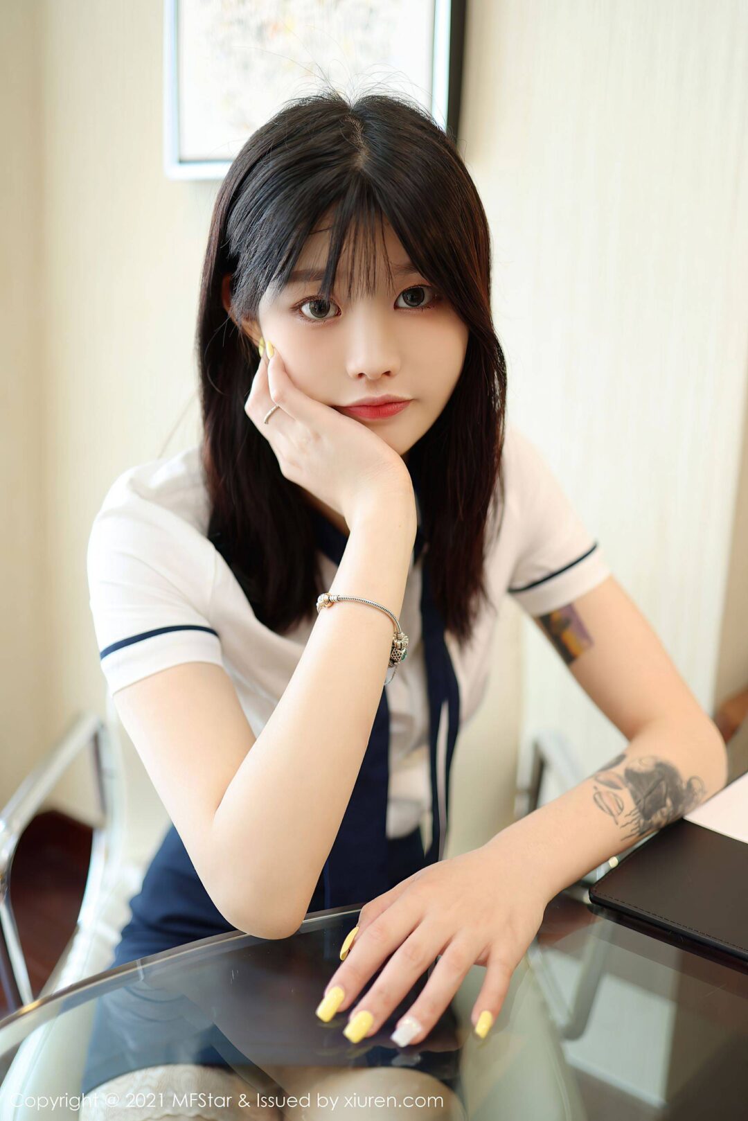 [模范学院MFStar] Vol.516 77qiqiXiuren秀人写真高清美女套图写真下载-看套图看套图