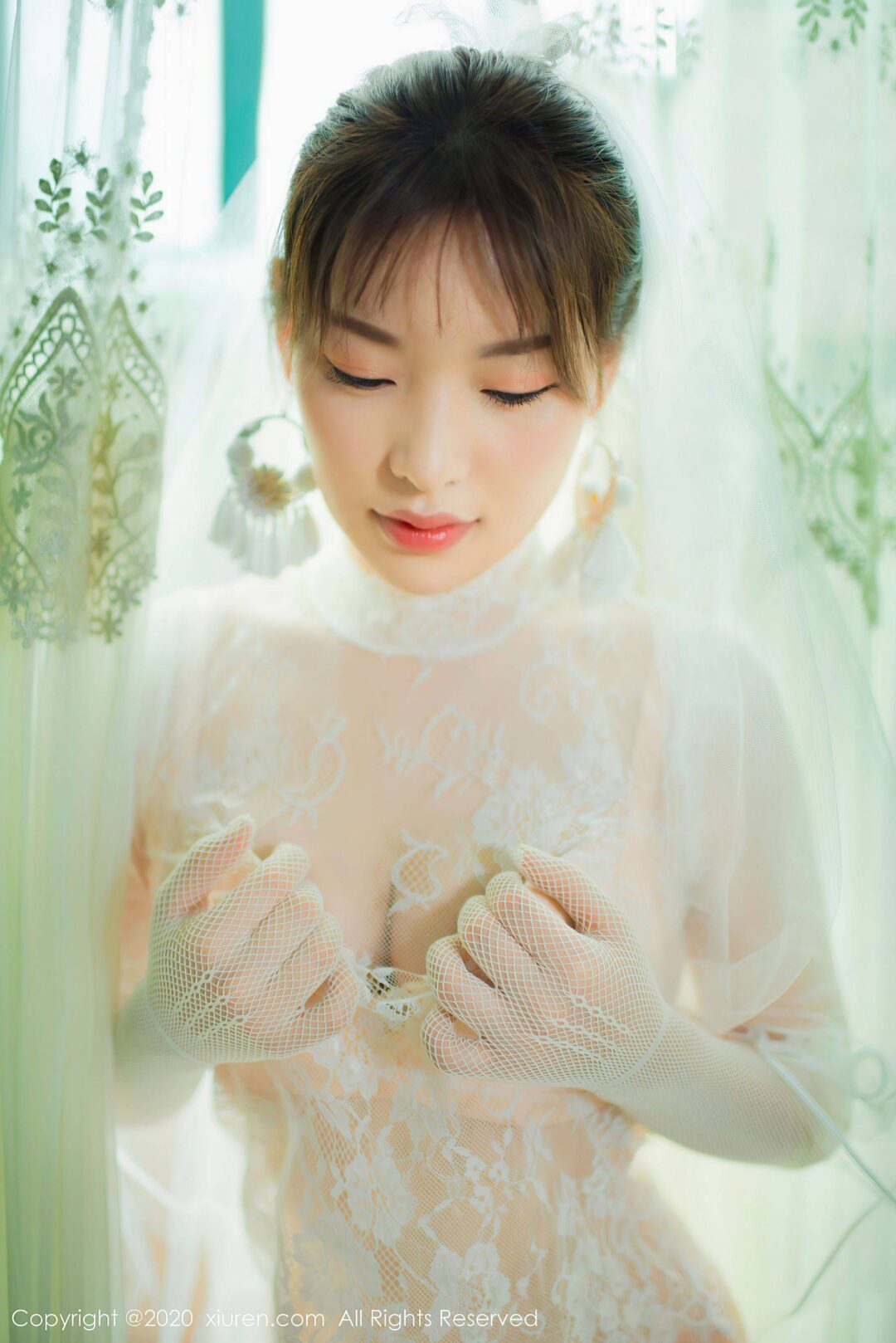 [秀人XIUREN] No.2848 范京宜Xiuren秀人写真高清美女套图写真下载-看套图看套图