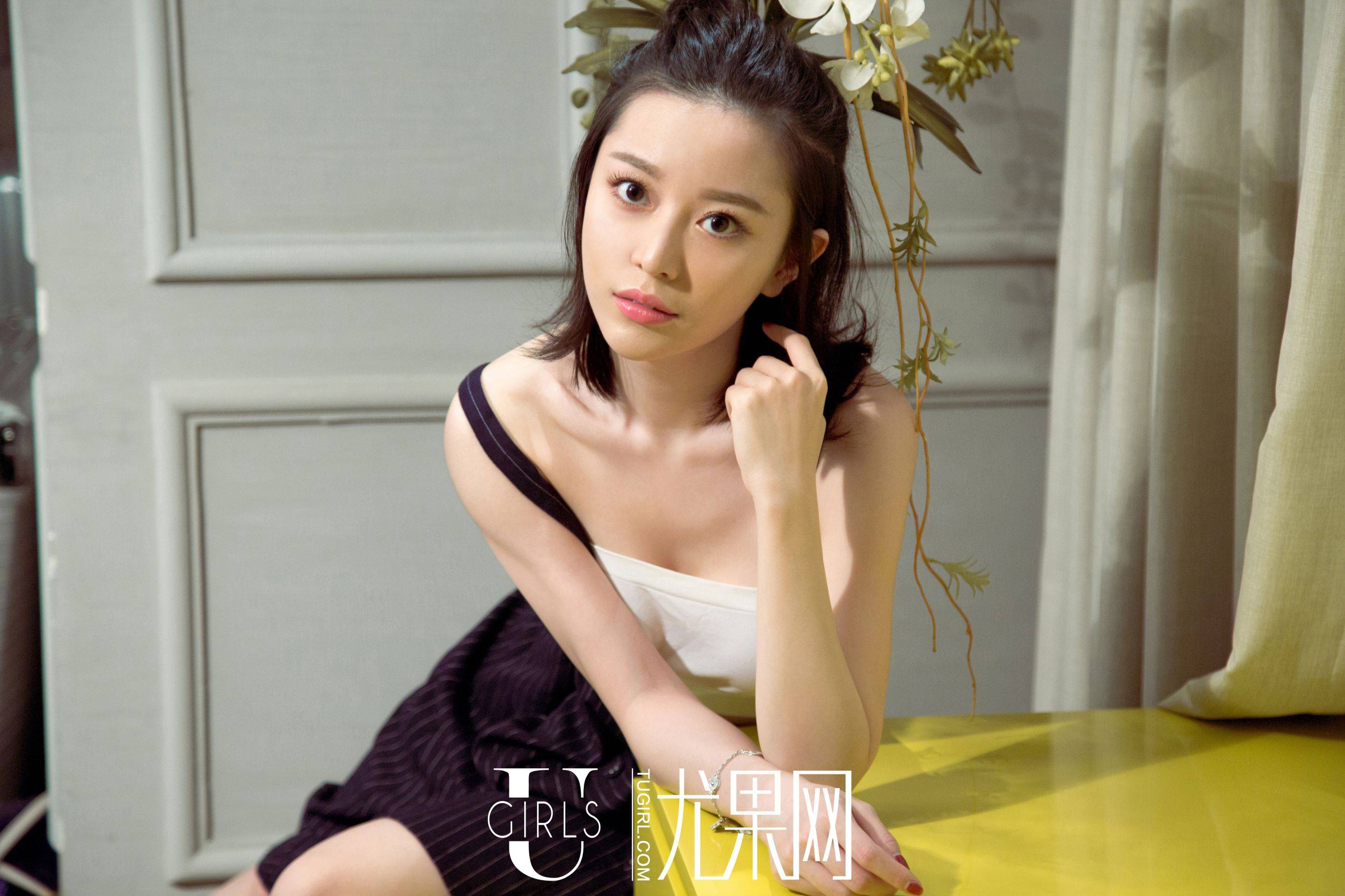 [尤果网Ugirls] U236 慕羽茜《朝思暮念》Xiuren秀人写真高清美女套图写真下载-看套图看套图