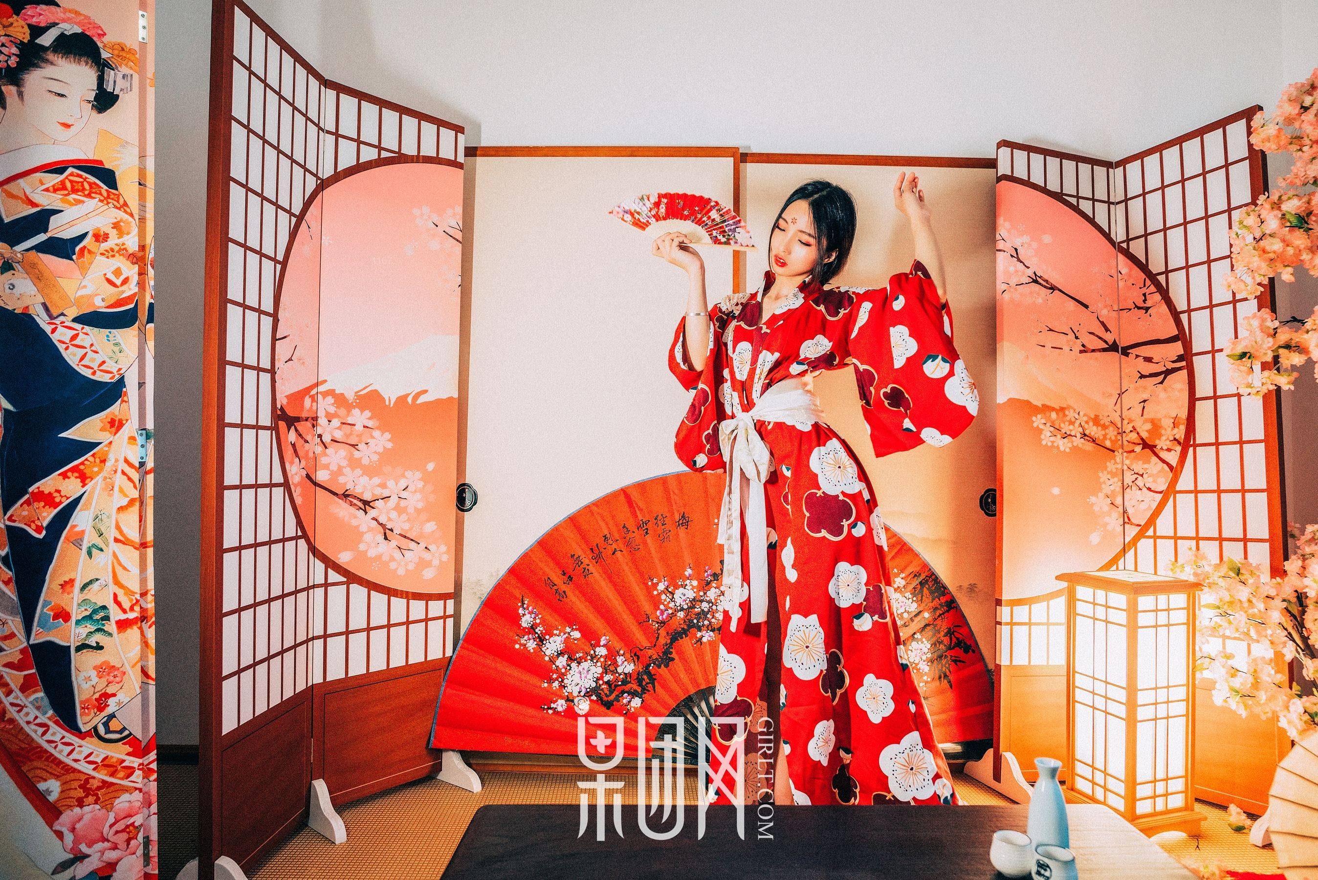 霓虹深处歌舞妓媚眼如丝 [果团网Girlt] No.065Xiuren秀人写真高清美女套图写真下载-看套图看套图