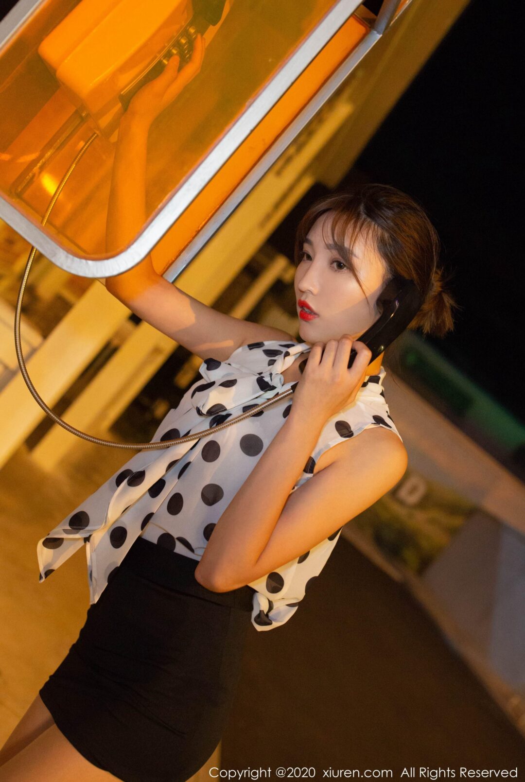 [XIUREN秀人网] NO.2222 陆萱萱Xiuren秀人写真高清美女套图写真下载-看套图看套图