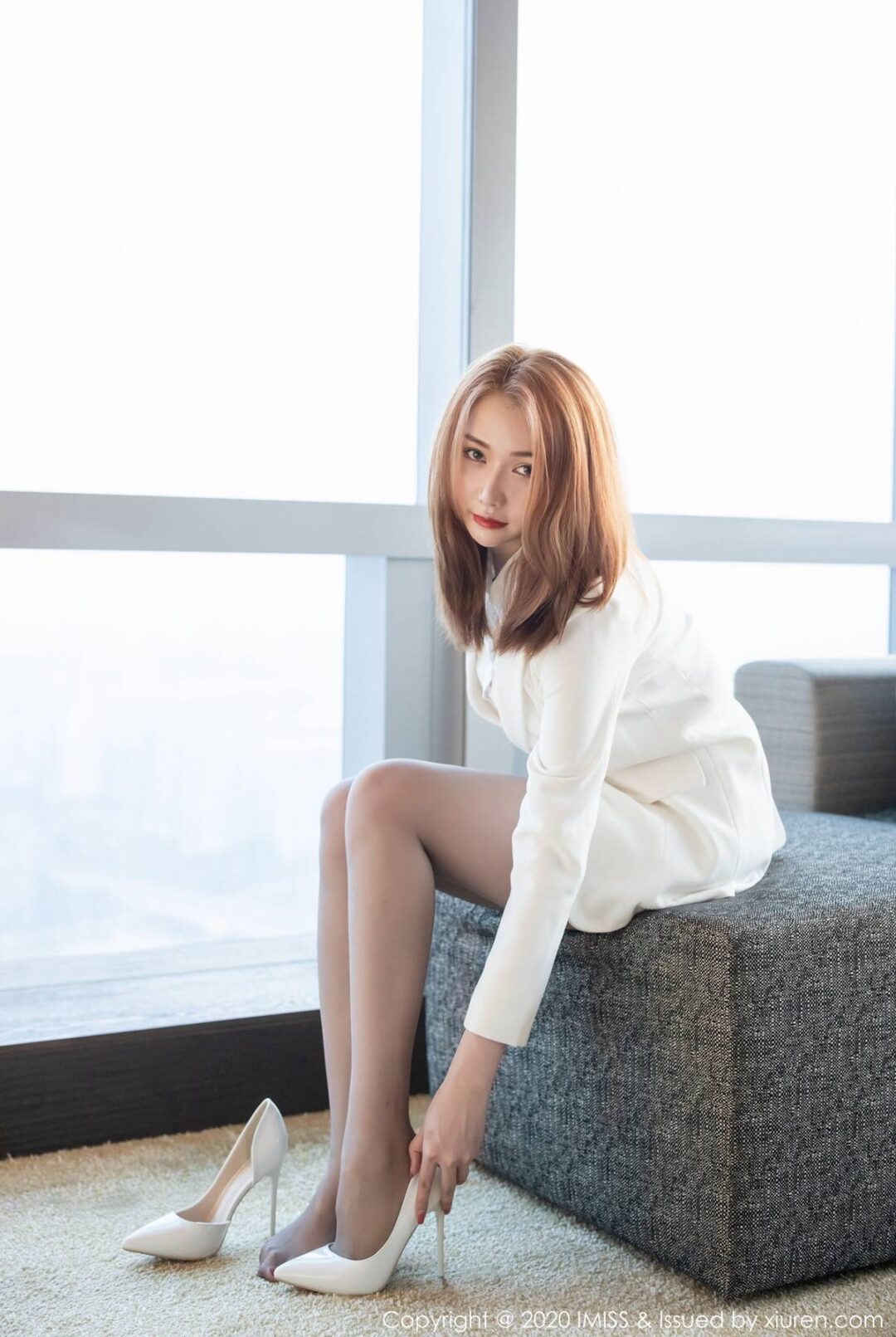 [IMiss爱蜜社] VOL.430 Evon陈赞之Xiuren秀人写真高清美女套图写真下载-看套图看套图