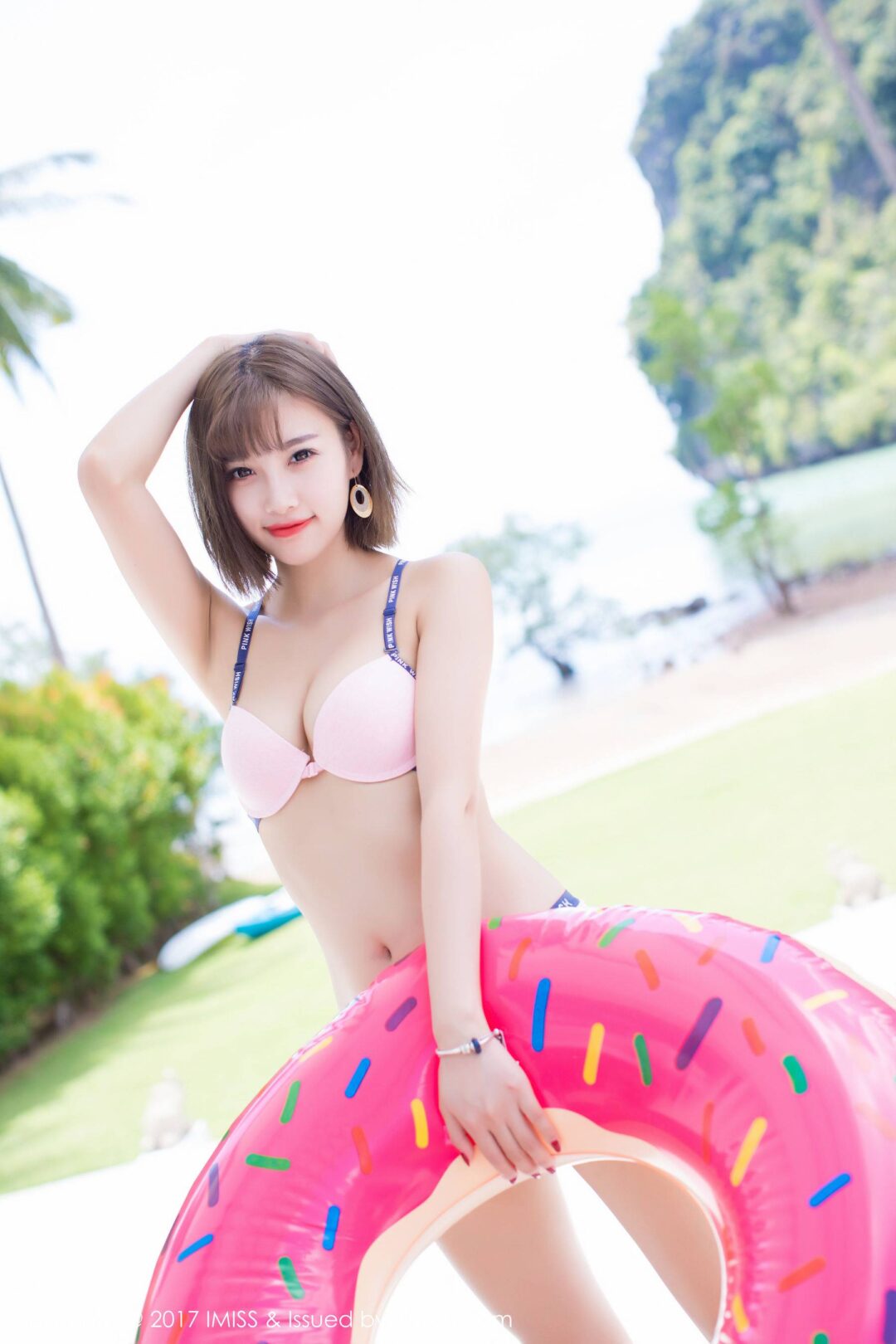 杨晨晨sugar《甲米旅拍》 [爱蜜社IMiss] VOL.201Xiuren秀人写真高清美女套图写真下载-看套图看套图