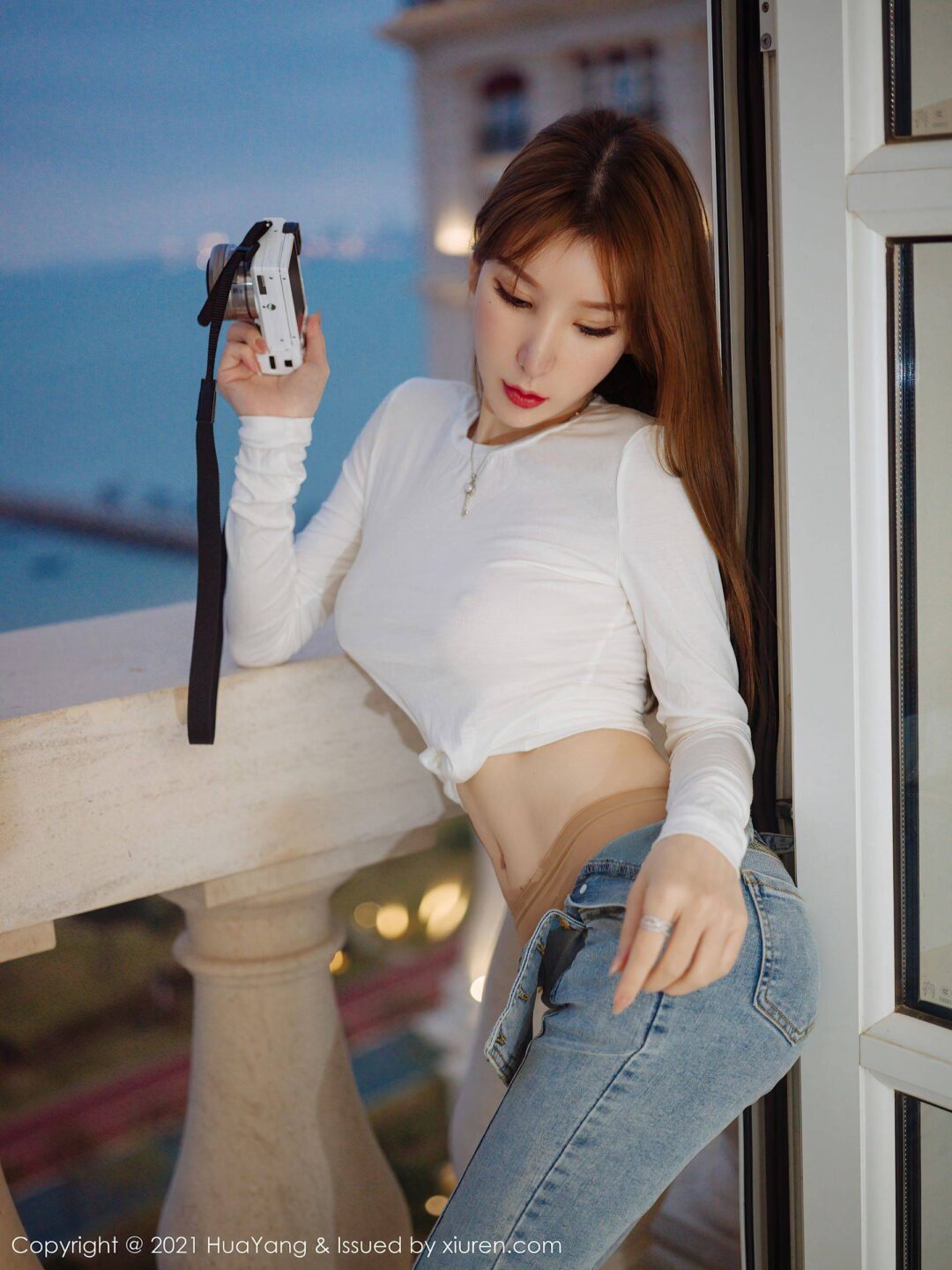 [花漾HuaYang] VOL.357 周于希SandyXiuren秀人写真高清美女套图写真下载-看套图看套图