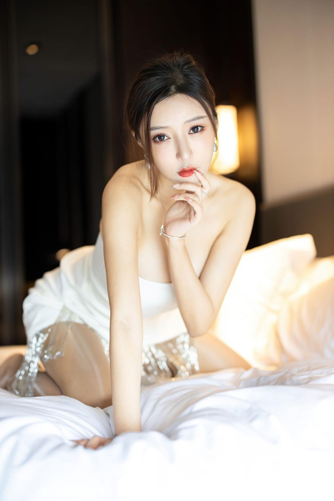 [美媛馆MyGirl] Vol.541 王馨瑶yanniXiuren秀人写真高清美女套图写真下载-看套图看套图