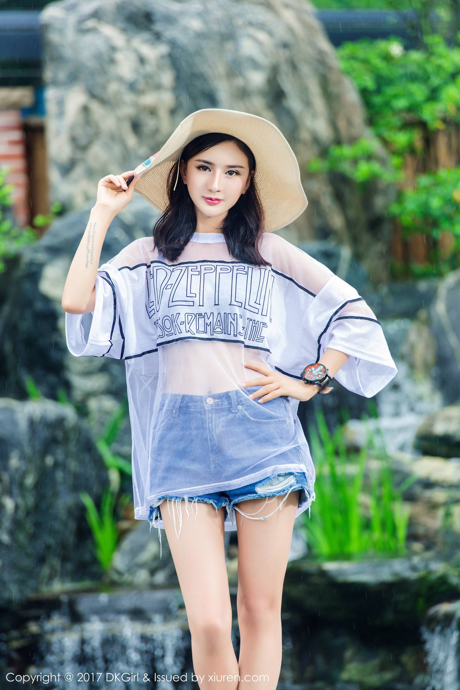 模特梅哥《清新可人，美乳美腿，时尚性感》 [御女郎DKGirl] VOL.026Xiuren秀人写真高清美女套图写真下载-看套图看套图