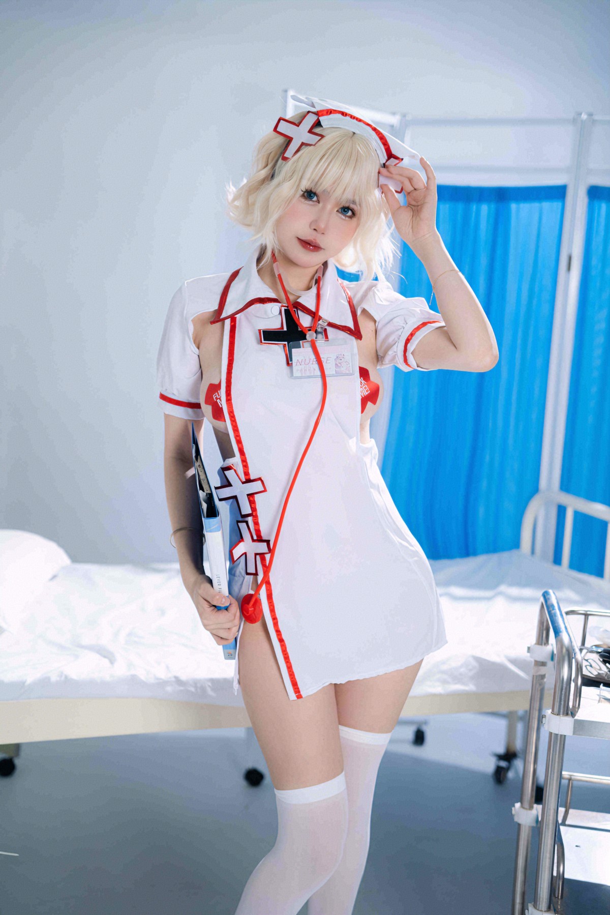 动漫博主Tina很妖孽呀白色护士妹妹主题性感情趣护士装露豪乳胶带遮点诱惑写真41PXiuren秀人写真高清美女套图写真下载-看套图最新发布论坛Xiuren秀人写真高清美女套图写真下载-看套图免费套图Xiuren秀人写真高清美女套图写真下载-看套图看套图