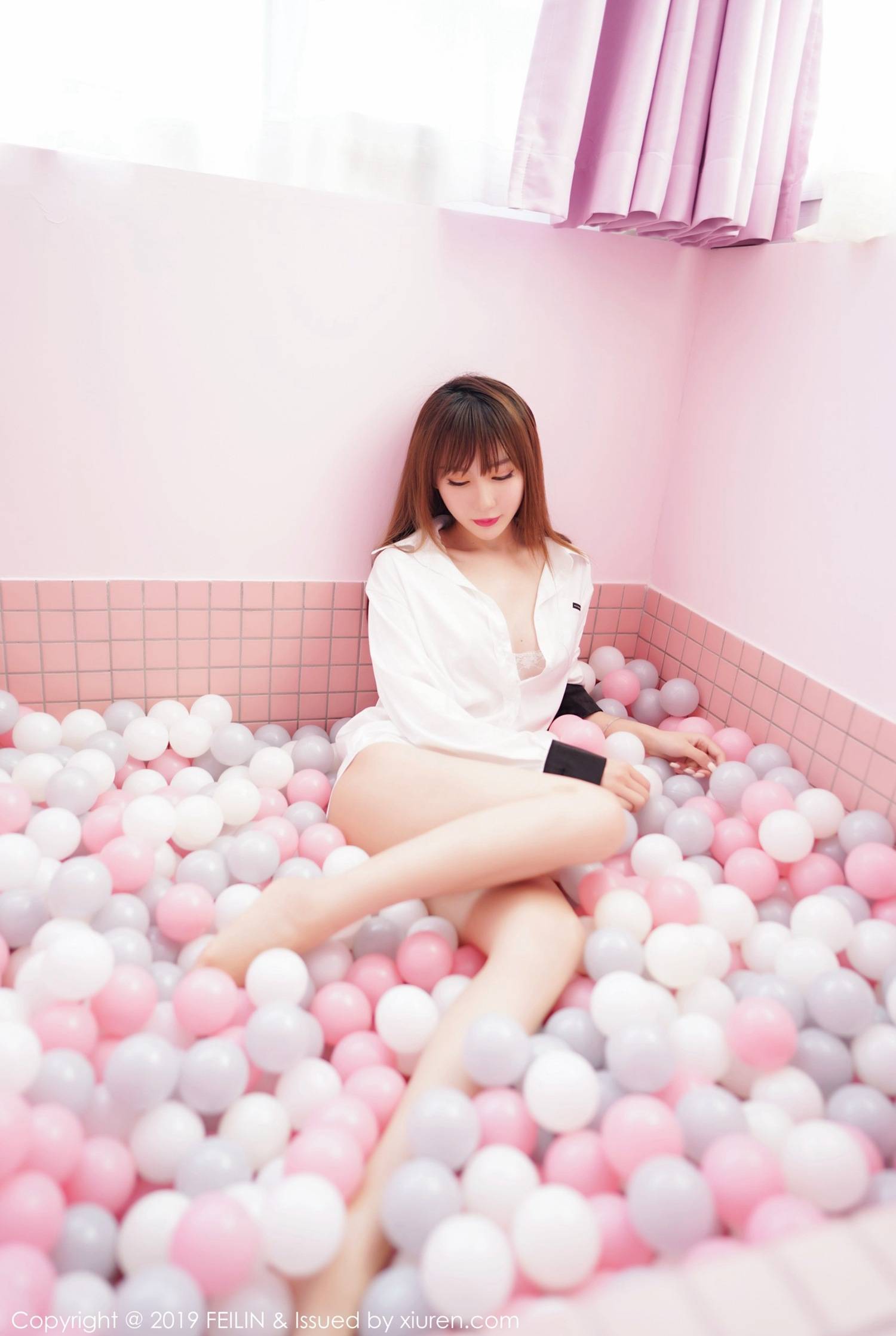 [FeiLin 嗲囡囡] VOL.214 程梓Xiuren秀人写真高清美女套图写真下载-看套图看套图