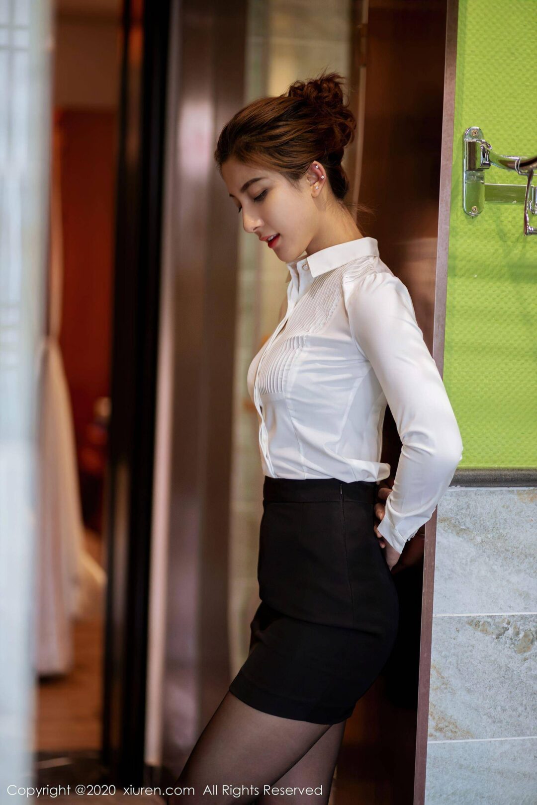 [秀人XiuRen] No.2276 林文文yookiXiuren秀人写真高清美女套图写真下载-看套图看套图