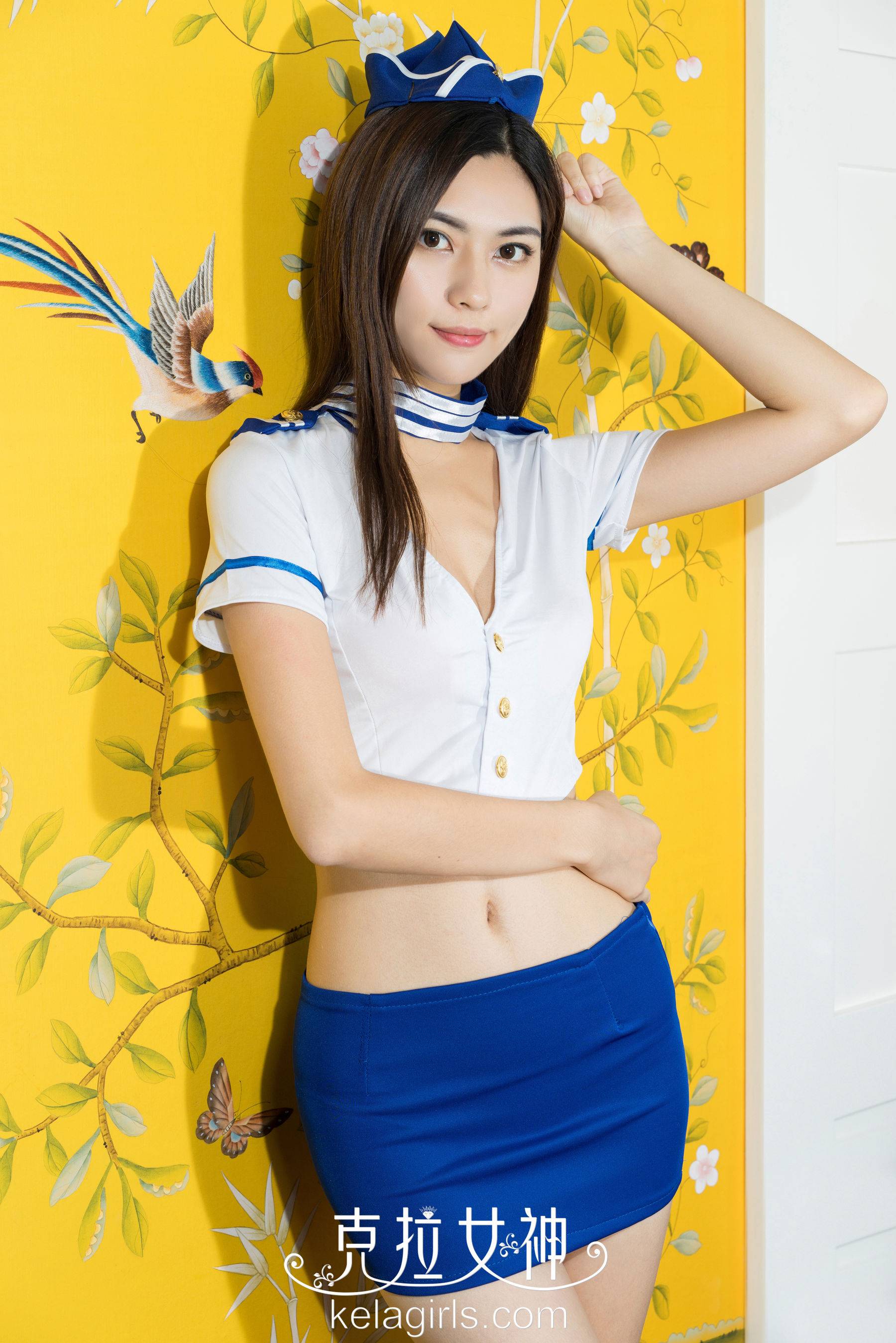 柯瑾《180cm空姐性感秀》 [克拉女神]Xiuren秀人写真高清美女套图写真下载-看套图看套图