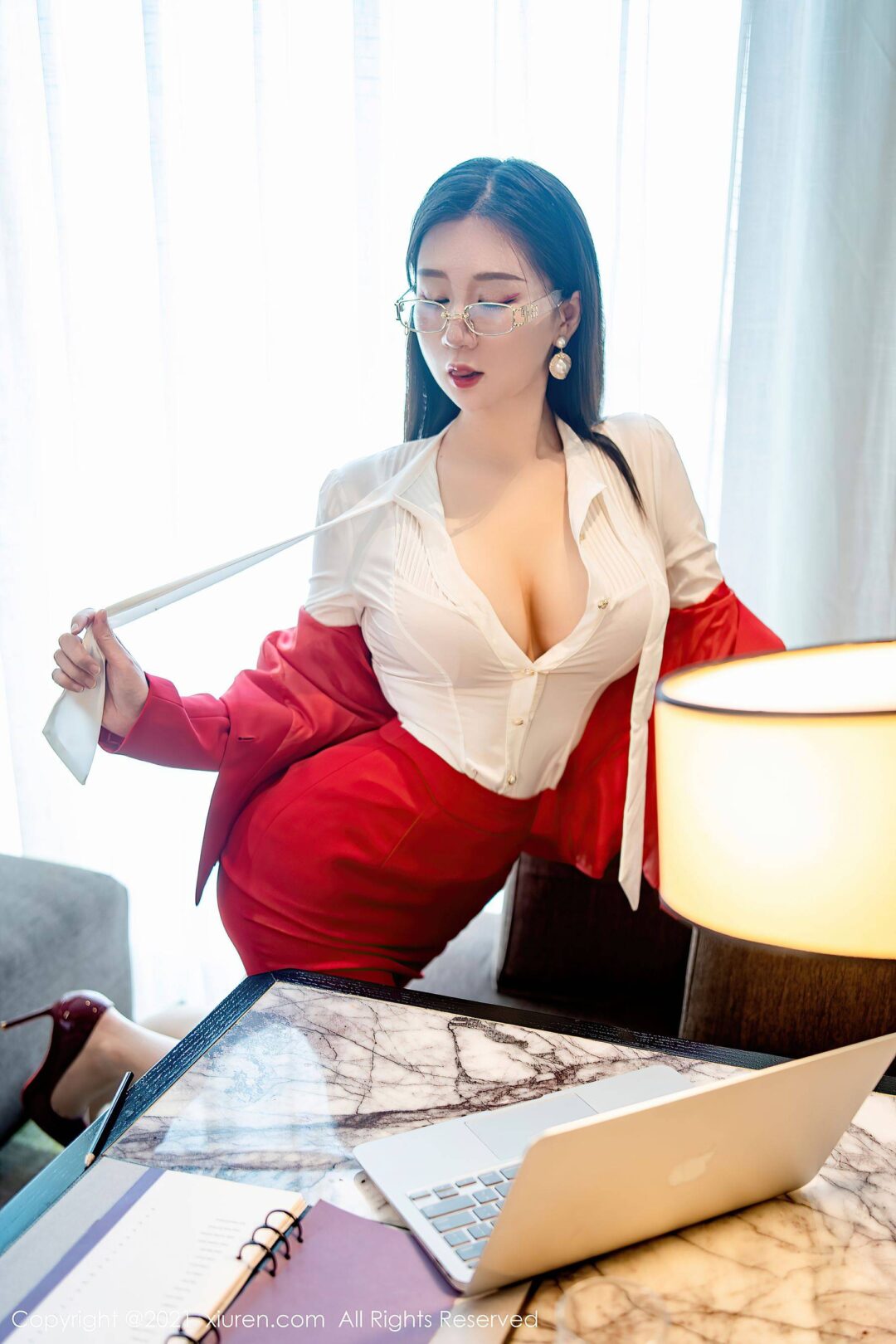 [秀人XiuRen] No.3954 顾乔楠CoraXiuren秀人写真高清美女套图写真下载-看套图看套图