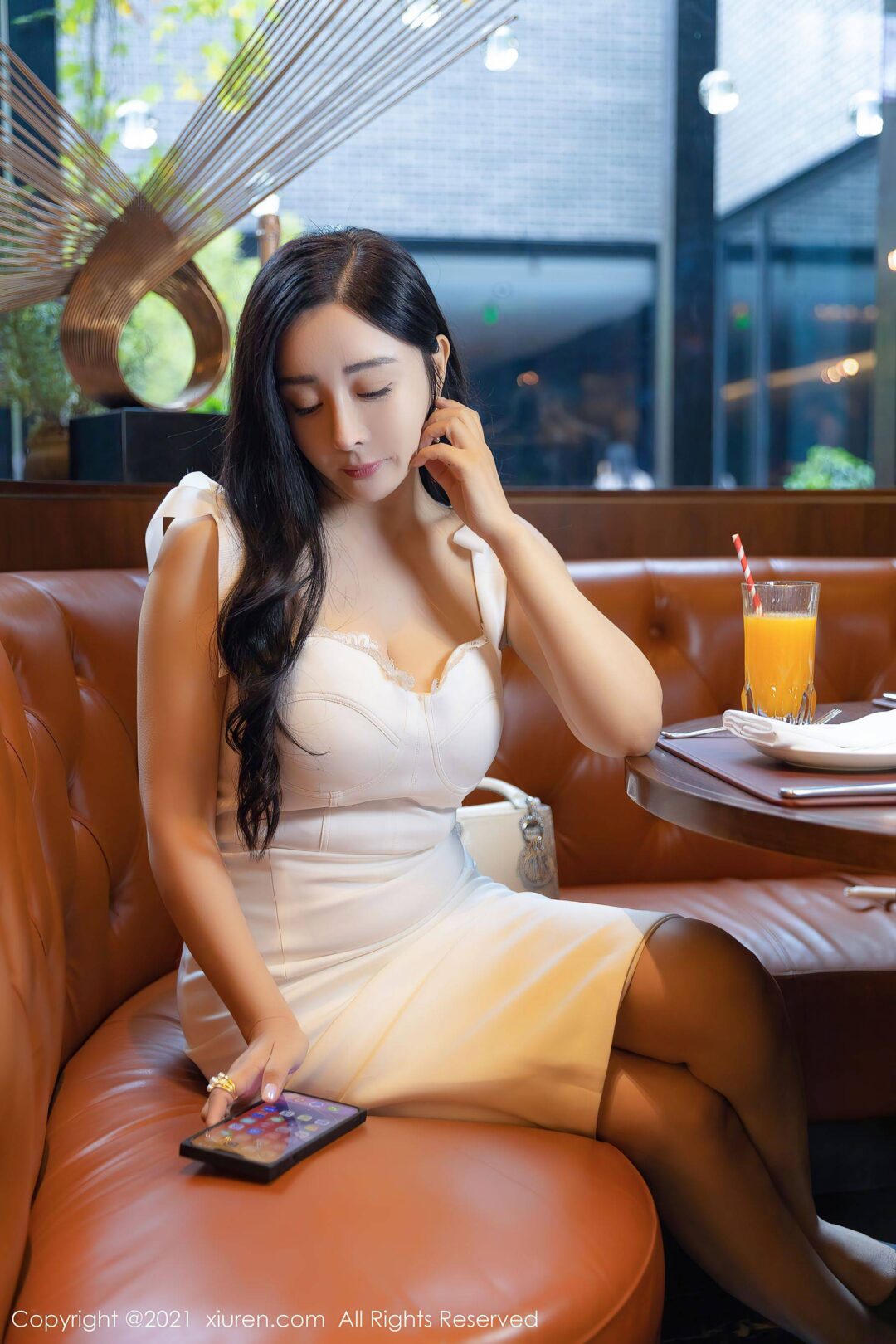 [秀人XiuRen] No.4155 允爾Xiuren秀人写真高清美女套图写真下载-看套图看套图