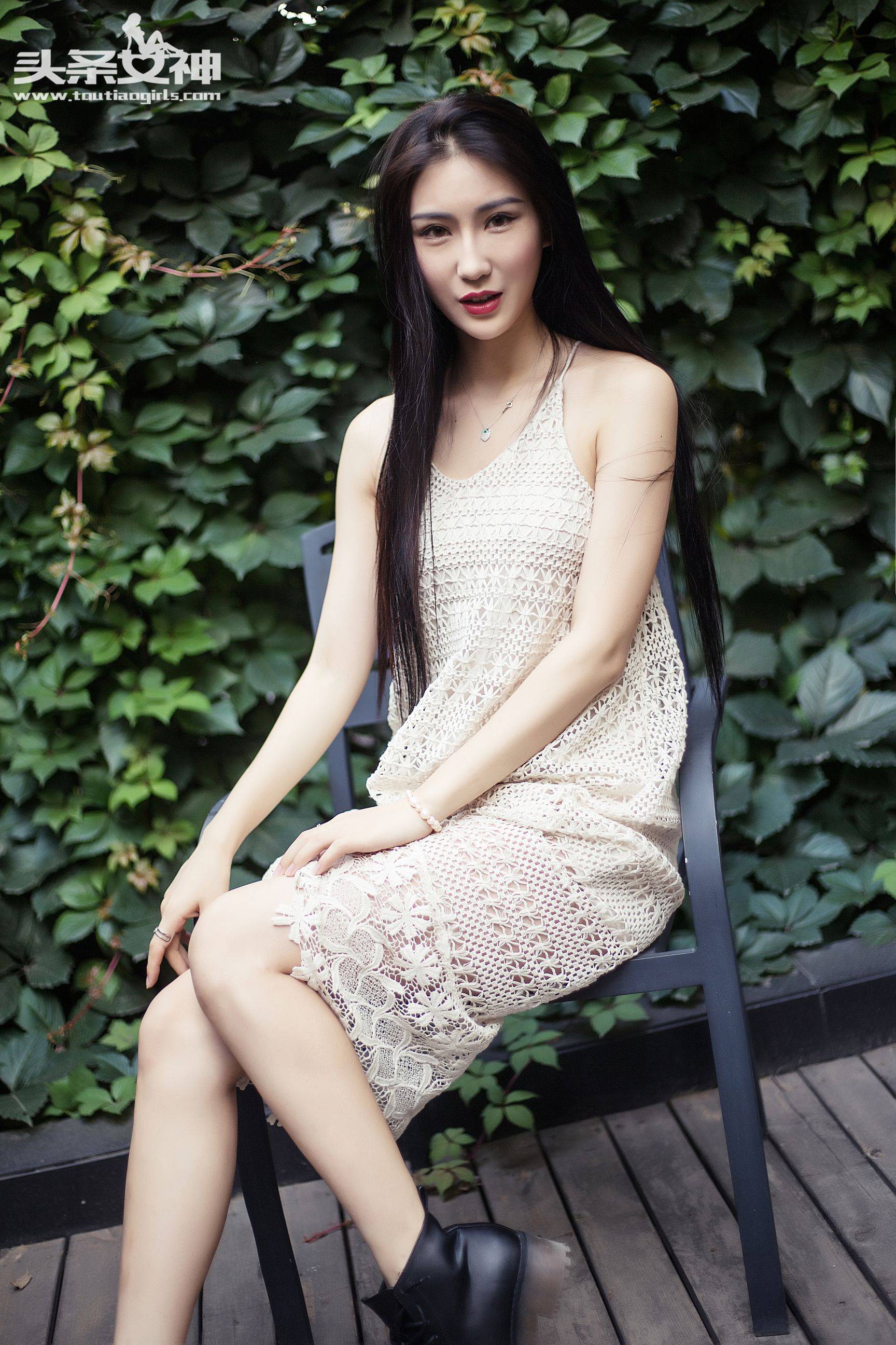 关瑷妮/关爱妮《人间天使》 [头条女神]Xiuren秀人写真高清美女套图写真下载-看套图看套图