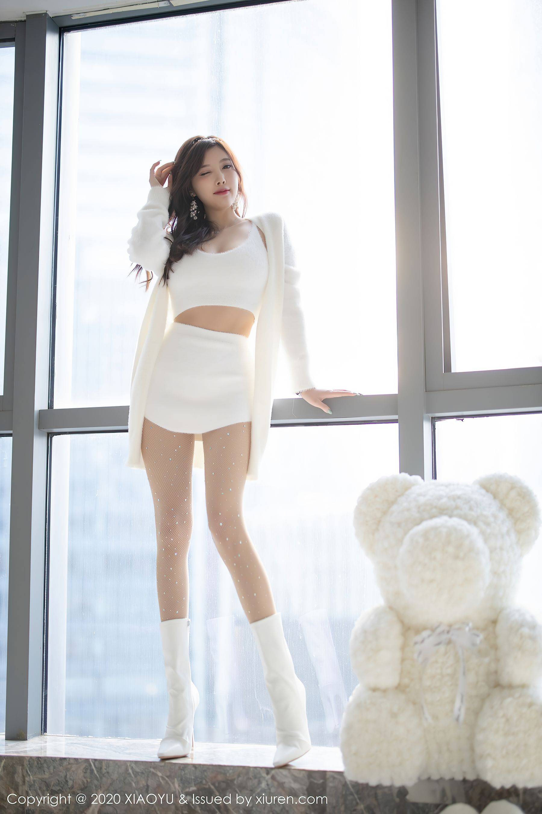 [语画界XIAOYU] Vol.437 杨晨晨sugarXiuren秀人写真高清美女套图写真下载-看套图看套图