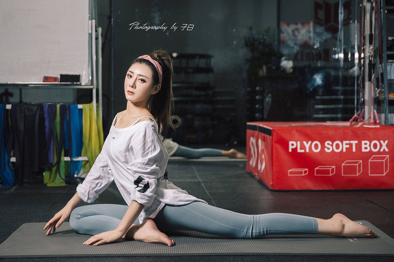 [头条女神TouTiao] 莫晓希 女神瑜伽Xiuren秀人写真高清美女套图写真下载-看套图看套图