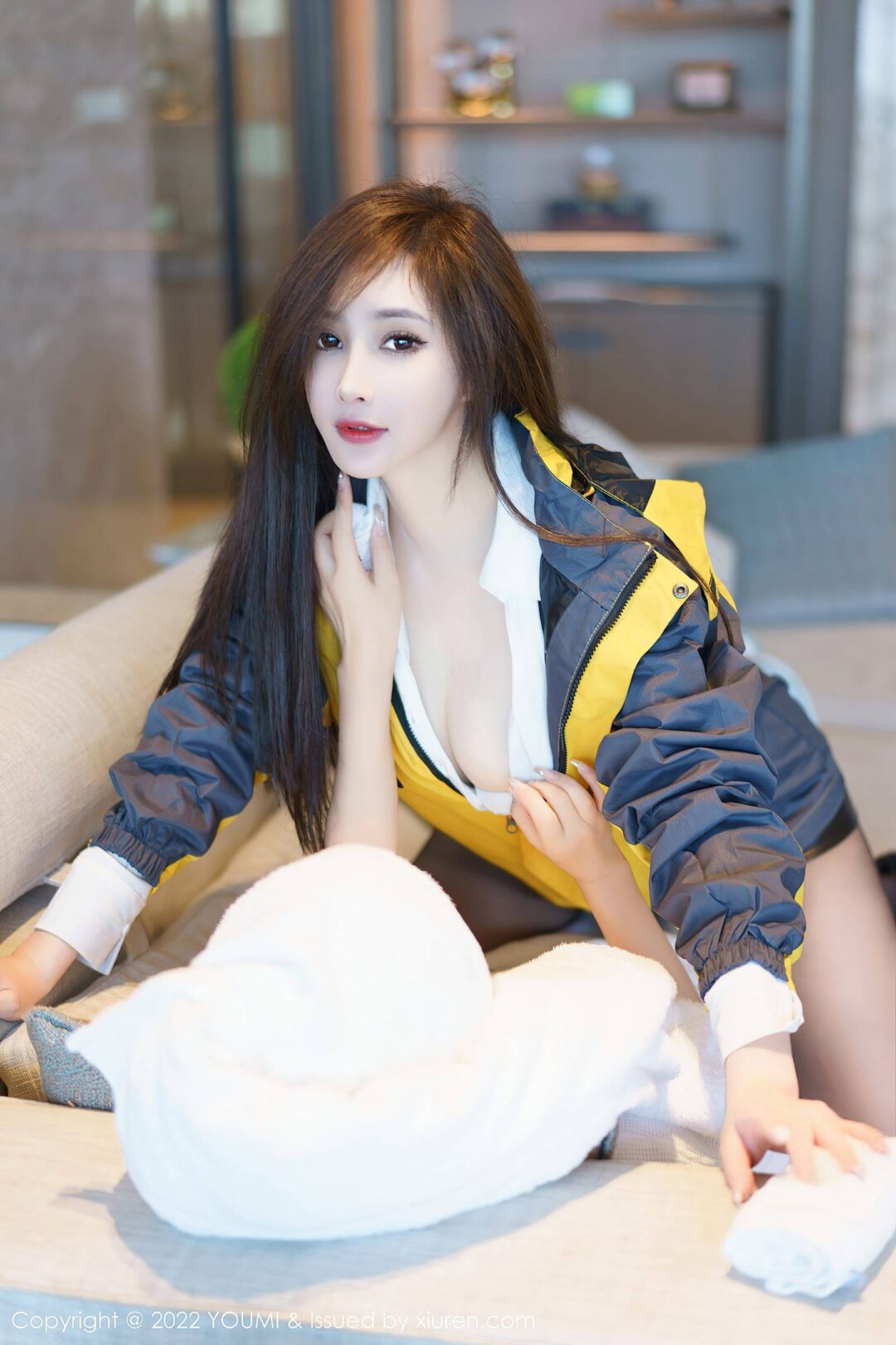 [YOUMI尤蜜荟] VOL.884 Carol周妍希 黑丝美臀Xiuren秀人写真高清美女套图写真下载-看套图看套图