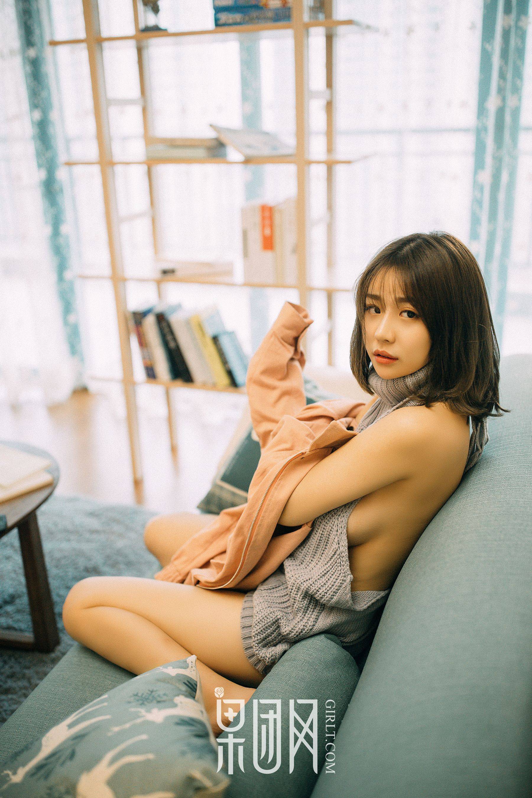 巨乳颤颤女优星野千美奈 [果团Girlt]熊川纪信 No.008Xiuren秀人写真高清美女套图写真下载-看套图看套图