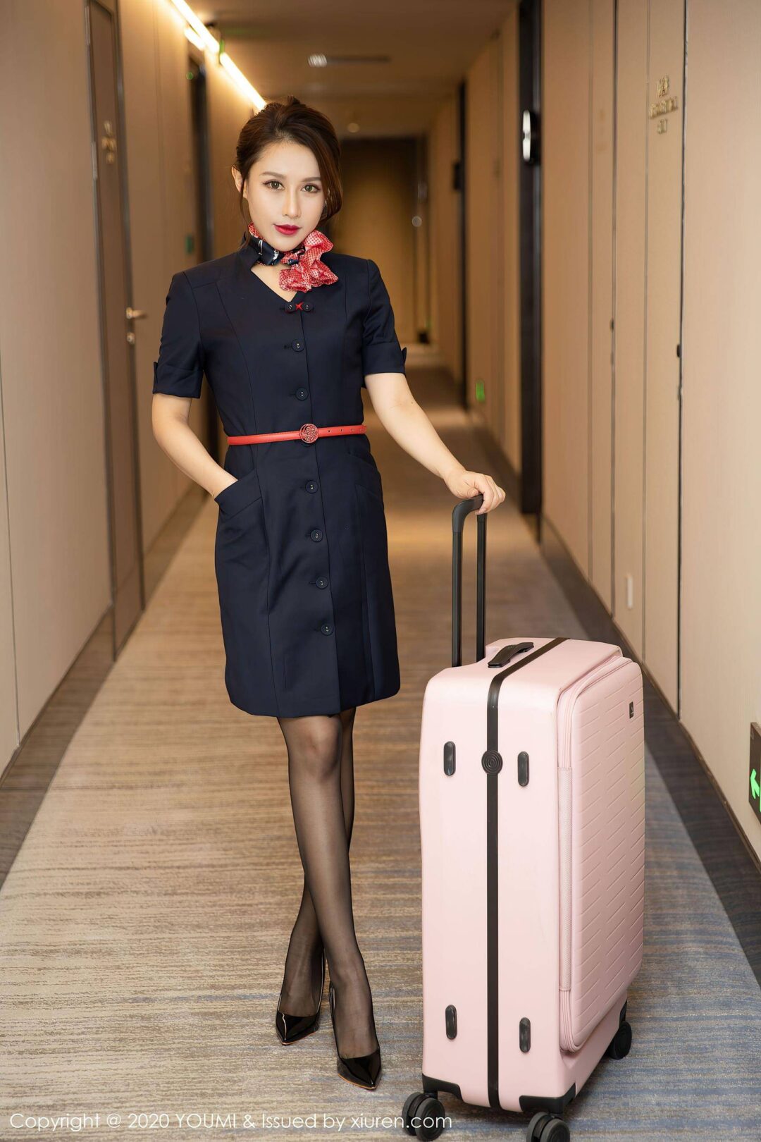 [尤蜜荟YouMi] Vol.536 徐安安Xiuren秀人写真高清美女套图写真下载-看套图看套图
