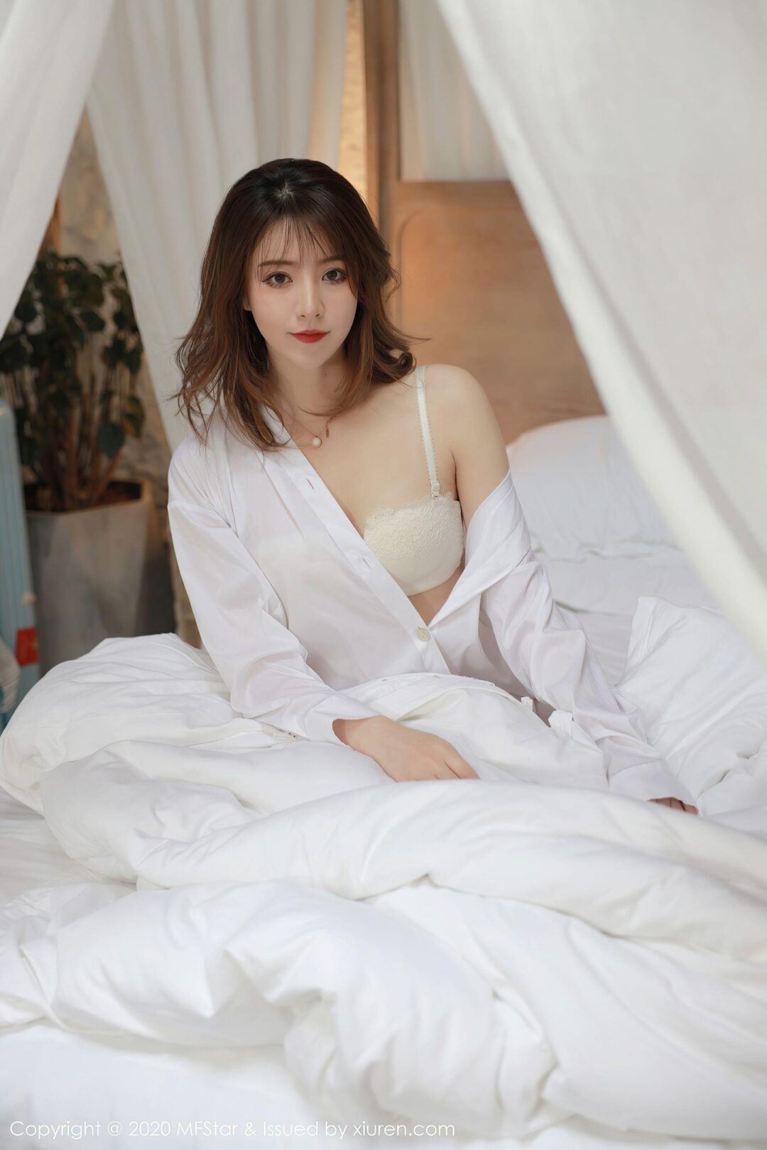 [模范学院MFStar] Vol.369 yoo优优Xiuren秀人写真高清美女套图写真下载-看套图看套图