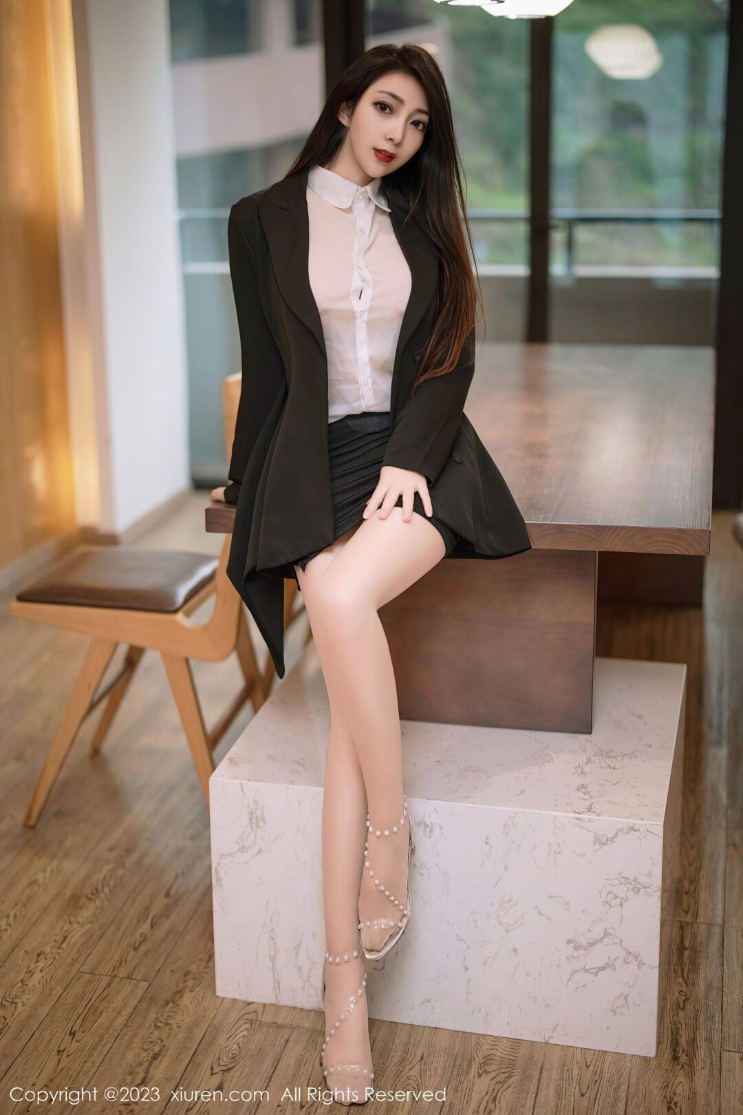 [XiuRen秀人网] No.6341 娇喘JC 丝袜美臀Xiuren秀人写真高清美女套图写真下载-看套图看套图