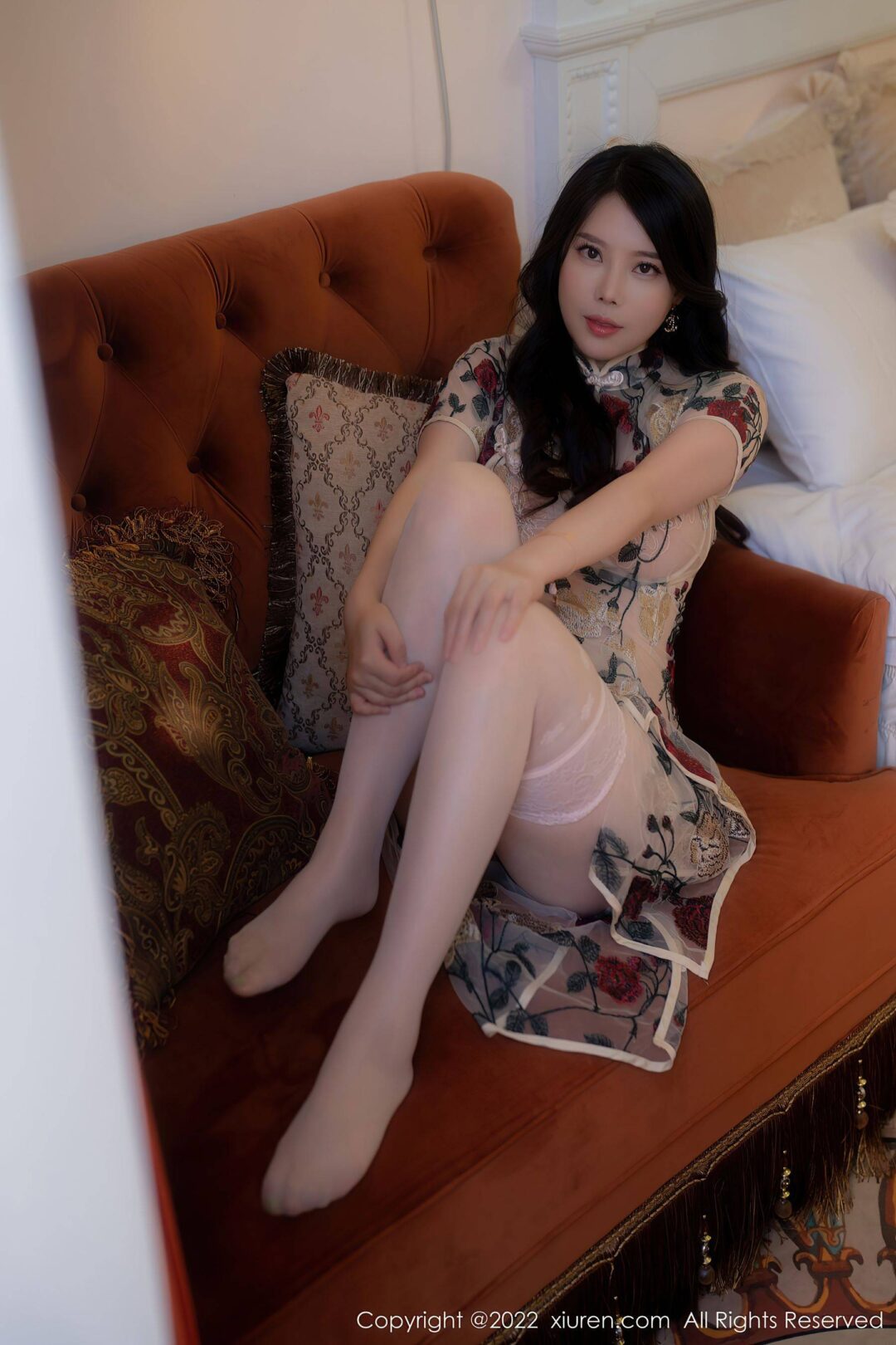 [XiuRen秀人网] No.5577 白茹雪 旗袍美臀Xiuren秀人写真高清美女套图写真下载-看套图看套图