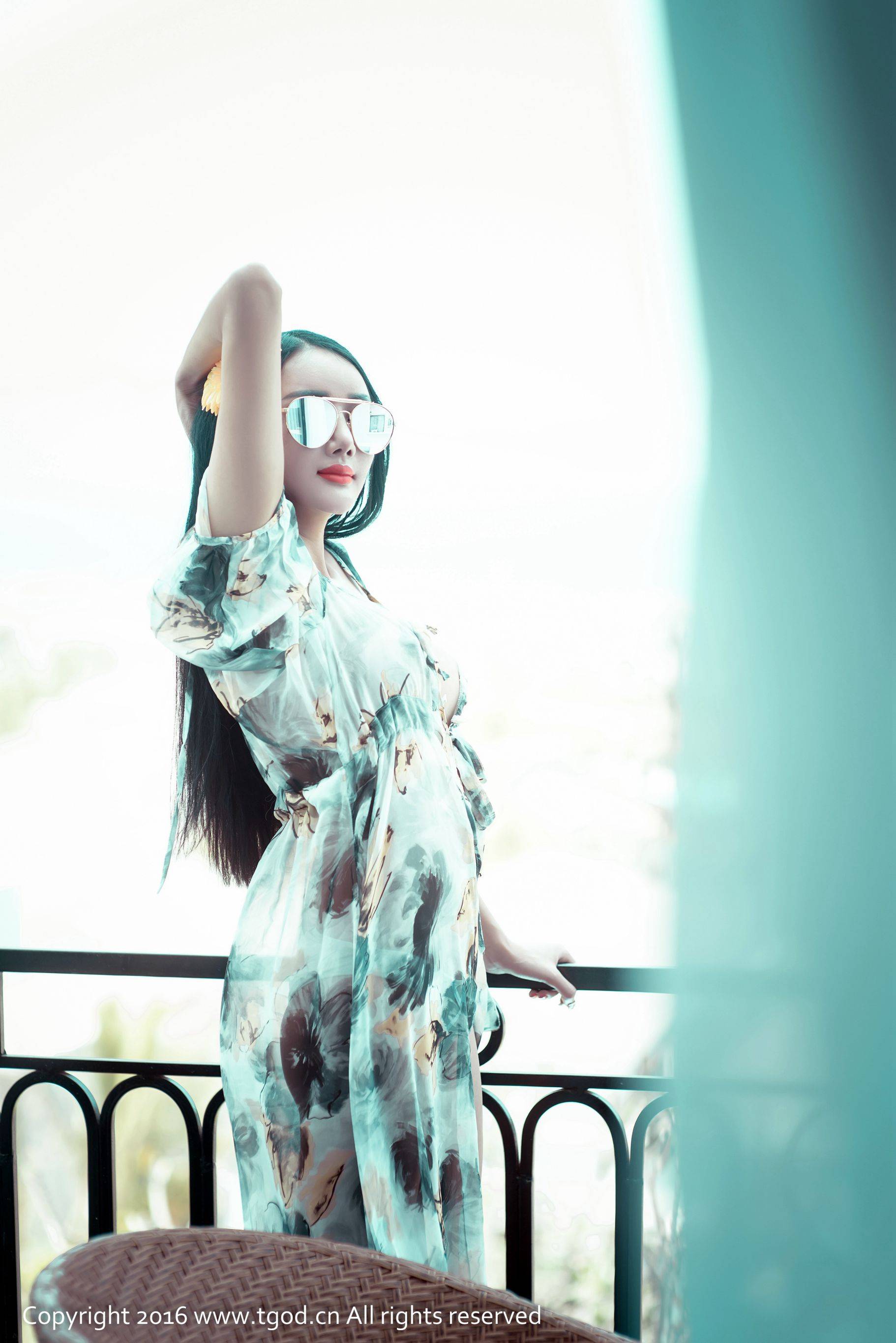 婕西儿jessie《性感翘臀大长腿》 [推女神TGOD]Xiuren秀人写真高清美女套图写真下载-看套图看套图