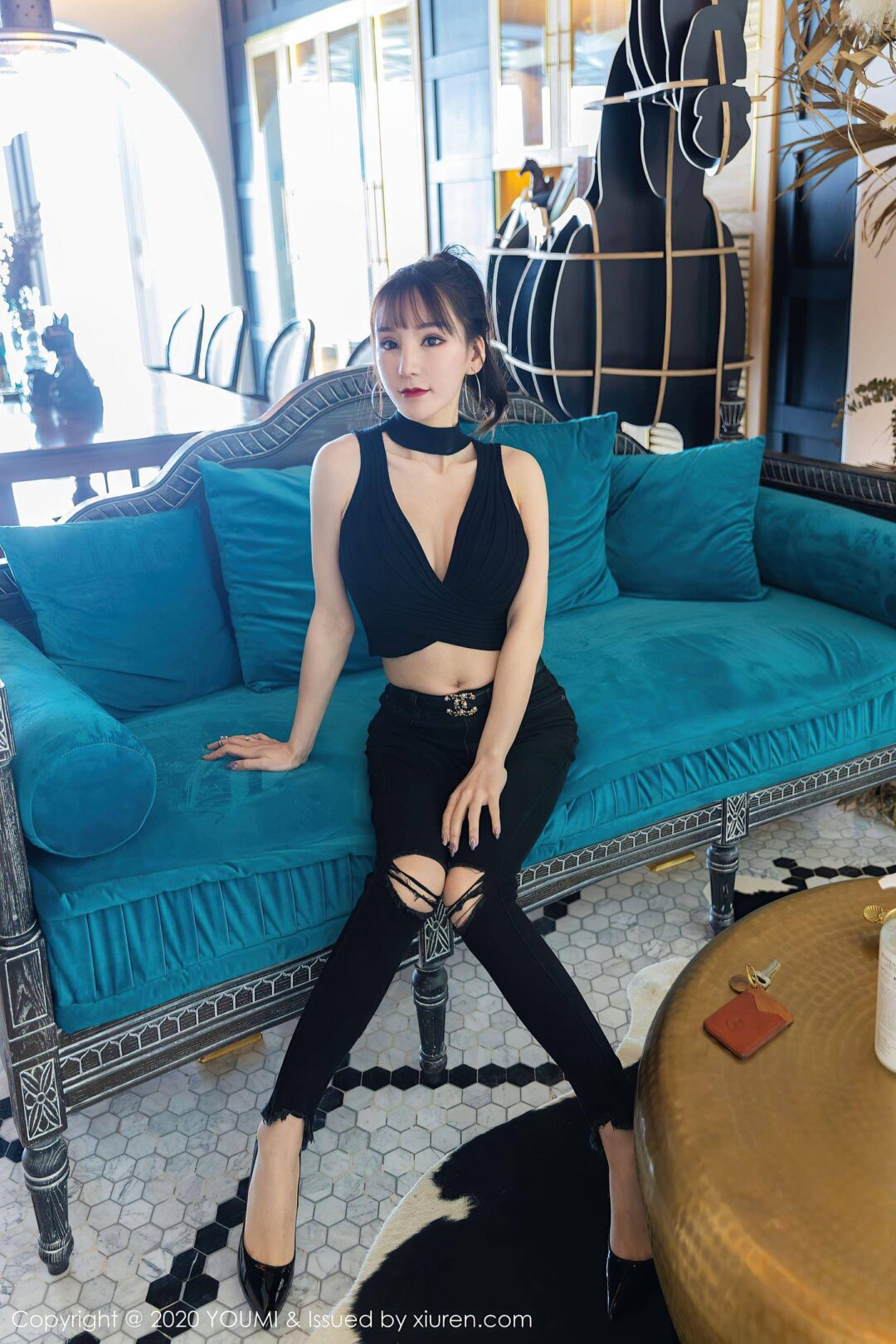 [尤蜜荟YouMi] Vol.578 周于希SandyXiuren秀人写真高清美女套图写真下载-看套图看套图