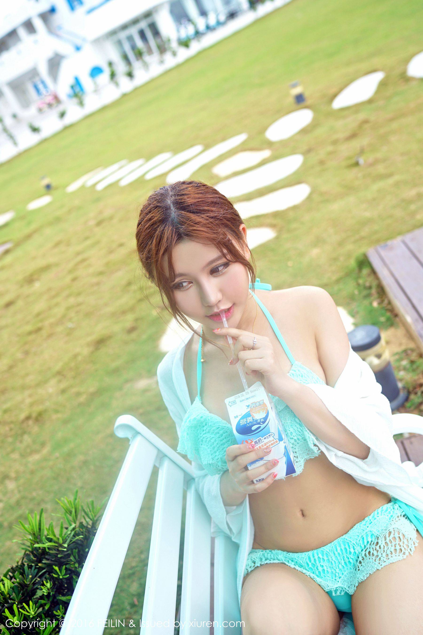 Milk楚楚《2套内衣+小清新装扮》 [嗲囡囡FEILIN] Vol.048Xiuren秀人写真高清美女套图写真下载-看套图看套图