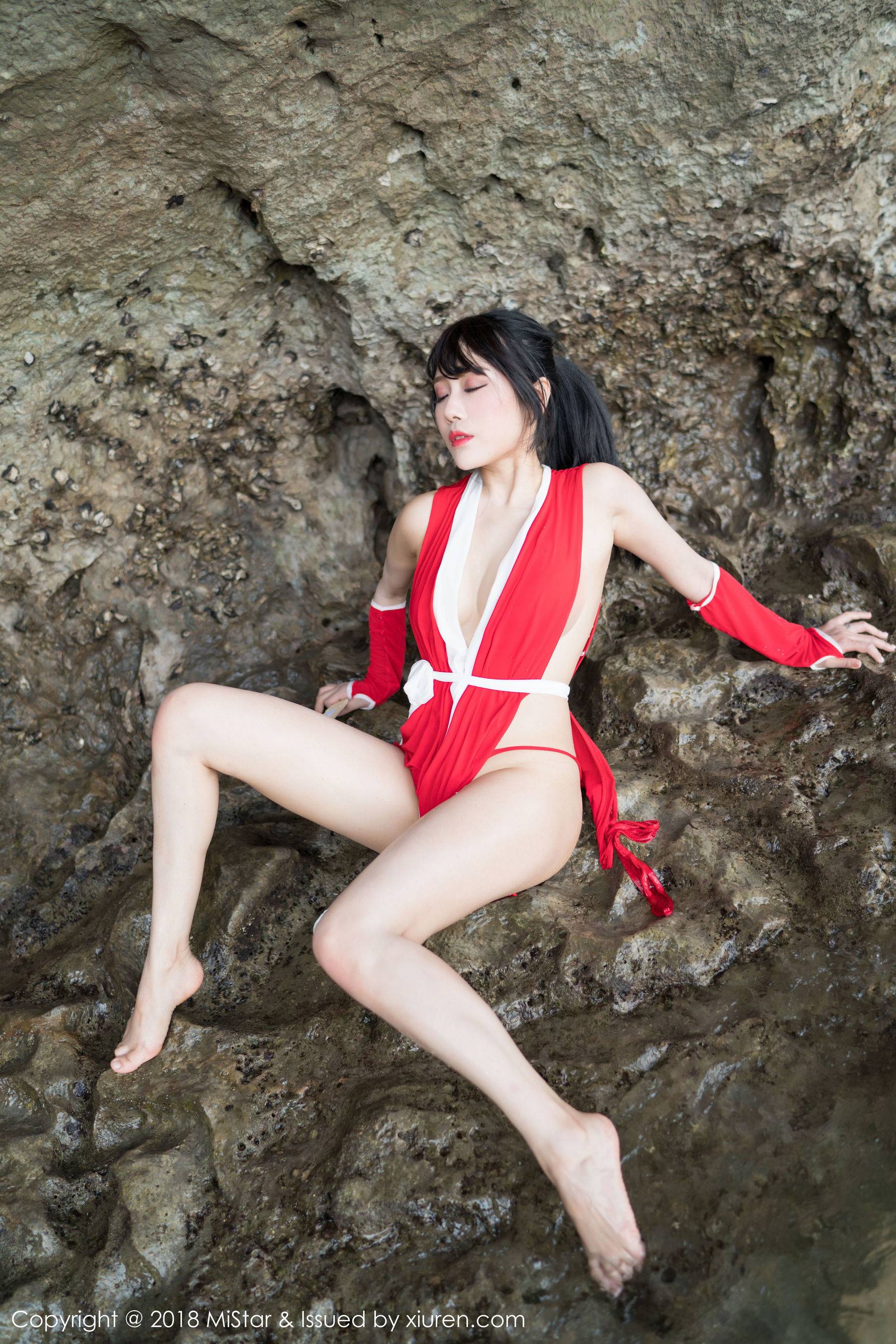 兜豆靓Youlina《外拍COS不知火舞与DVA》 [魅妍社MiStar] VOL.215Xiuren秀人写真高清美女套图写真下载-看套图看套图