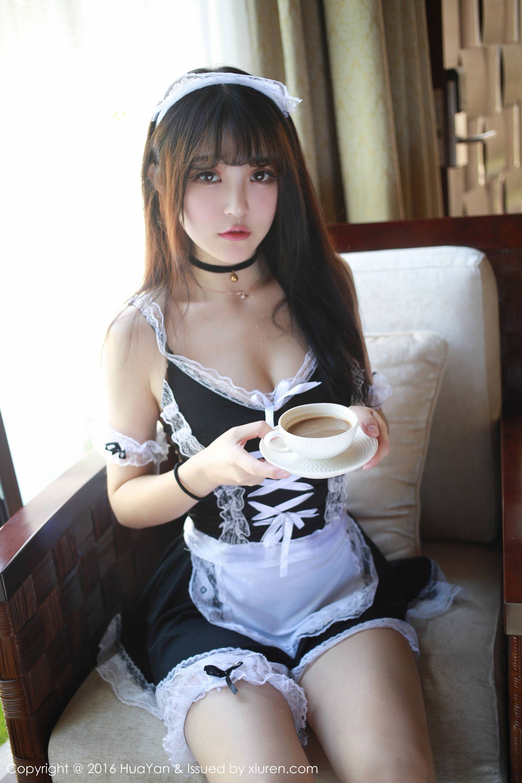 伊小七MoMo《三亚写真第2套》 [花の颜HuaYan] VOL.014Xiuren秀人写真高清美女套图写真下载-看套图看套图