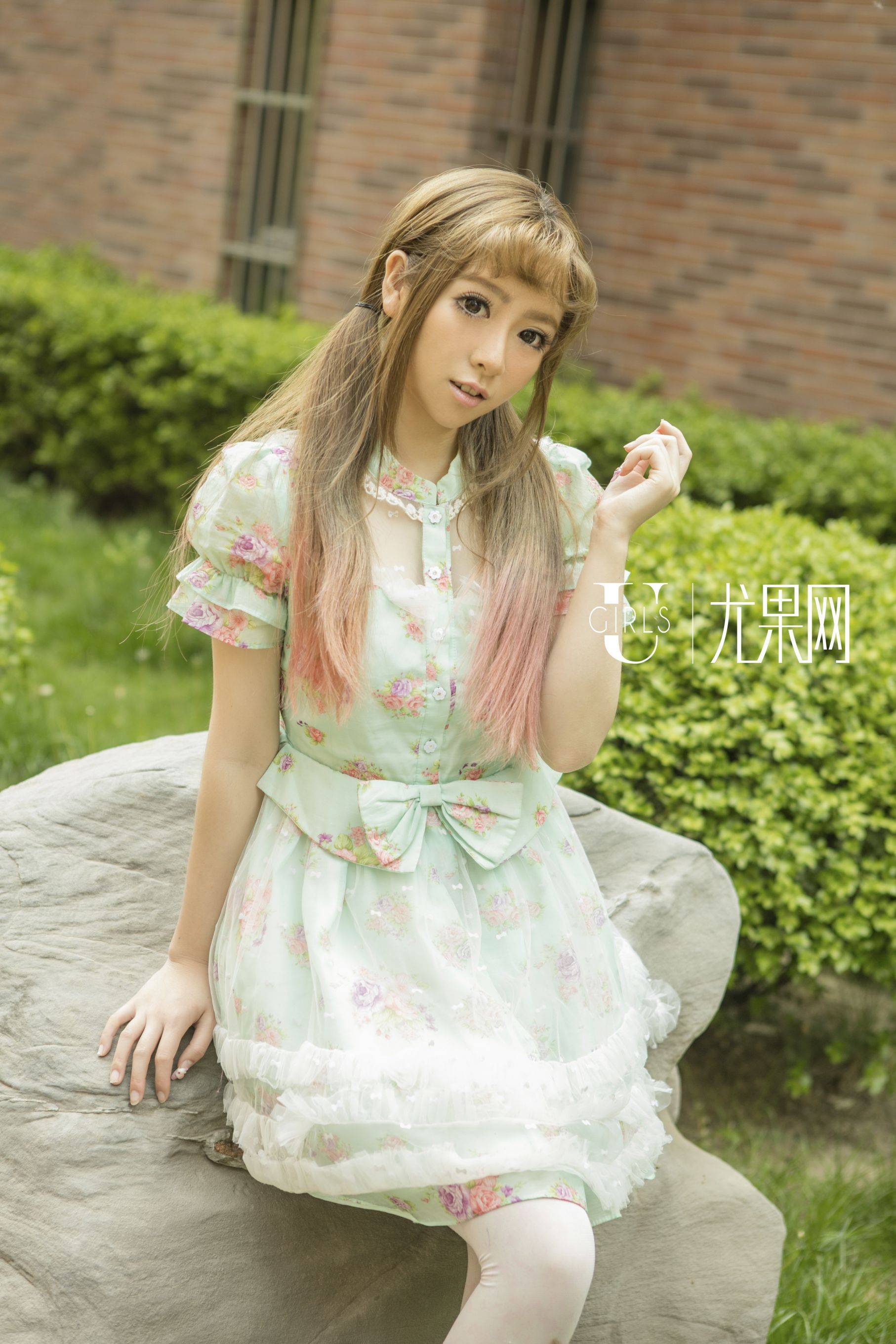 [尤果网Ugirls] U173 嫩模梓喵COSXiuren秀人写真高清美女套图写真下载-看套图看套图