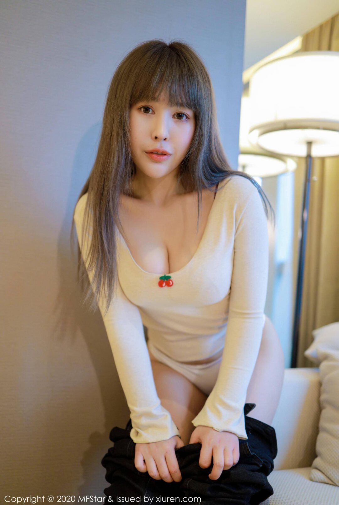 [MFStar模范学院] VOL.284 艾莉Xiuren秀人写真高清美女套图写真下载-看套图看套图