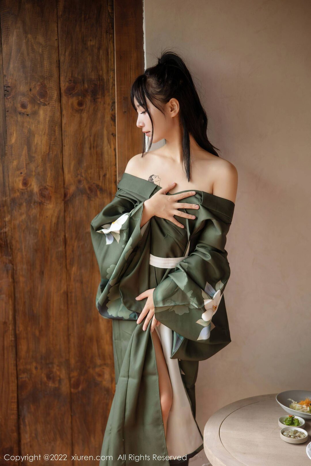 [XiuRen秀人网] No.5256 小果冻儿Xiuren秀人写真高清美女套图写真下载-看套图看套图