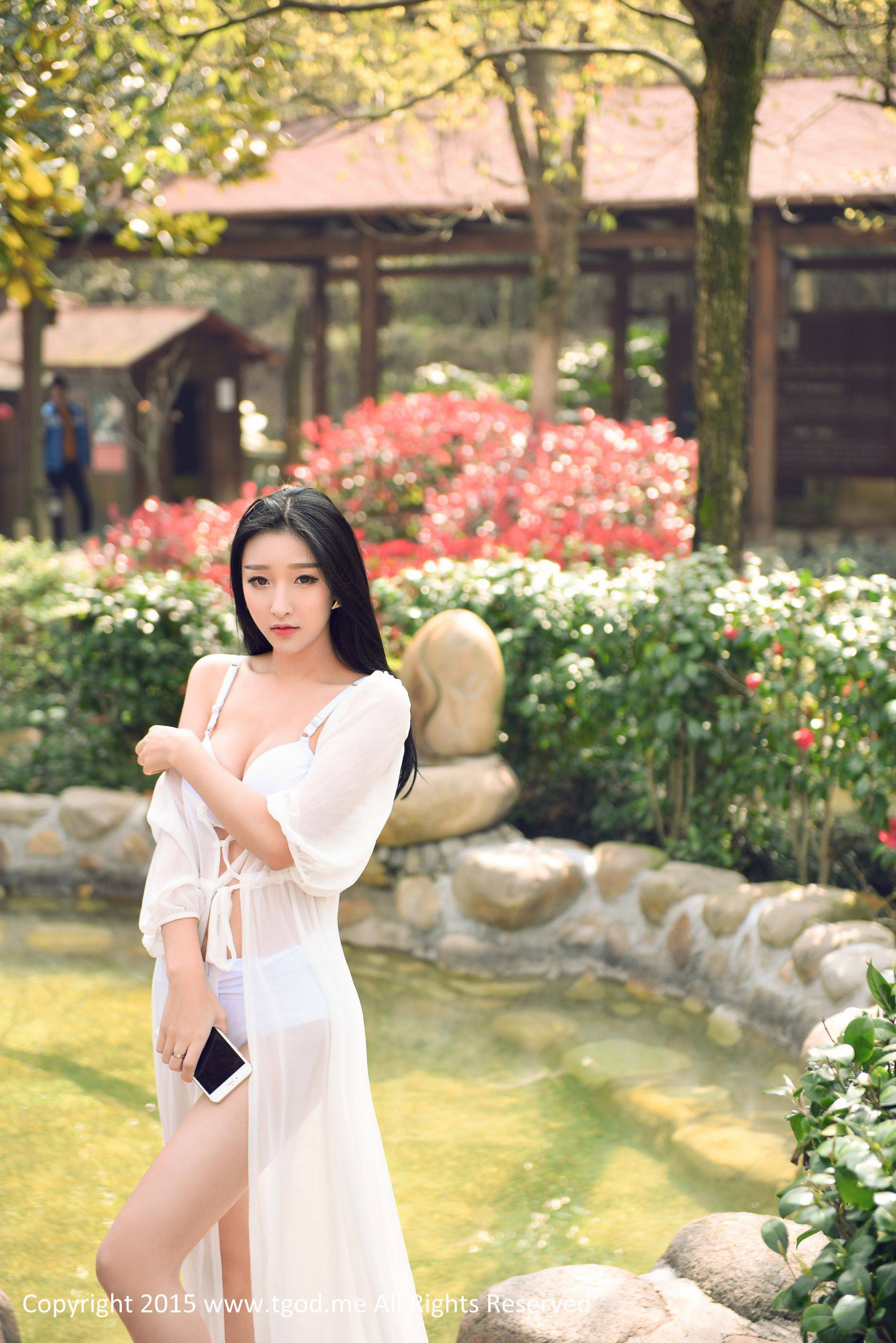 于姬、程小烦、徐妍馨、李筱乔《女神驾到》黄山醉温泉 [TGOD推女神]Xiuren秀人写真高清美女套图写真下载-看套图看套图