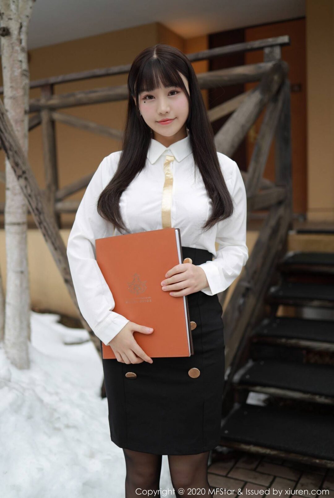 [MFStar模范学院] VOL.267 朱可儿FlowerXiuren秀人写真高清美女套图写真下载-看套图看套图