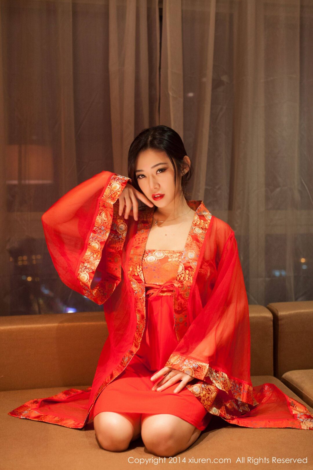 luvian本能《新春主题》 [秀人网XiuRen] No.097Xiuren秀人写真高清美女套图写真下载-看套图看套图