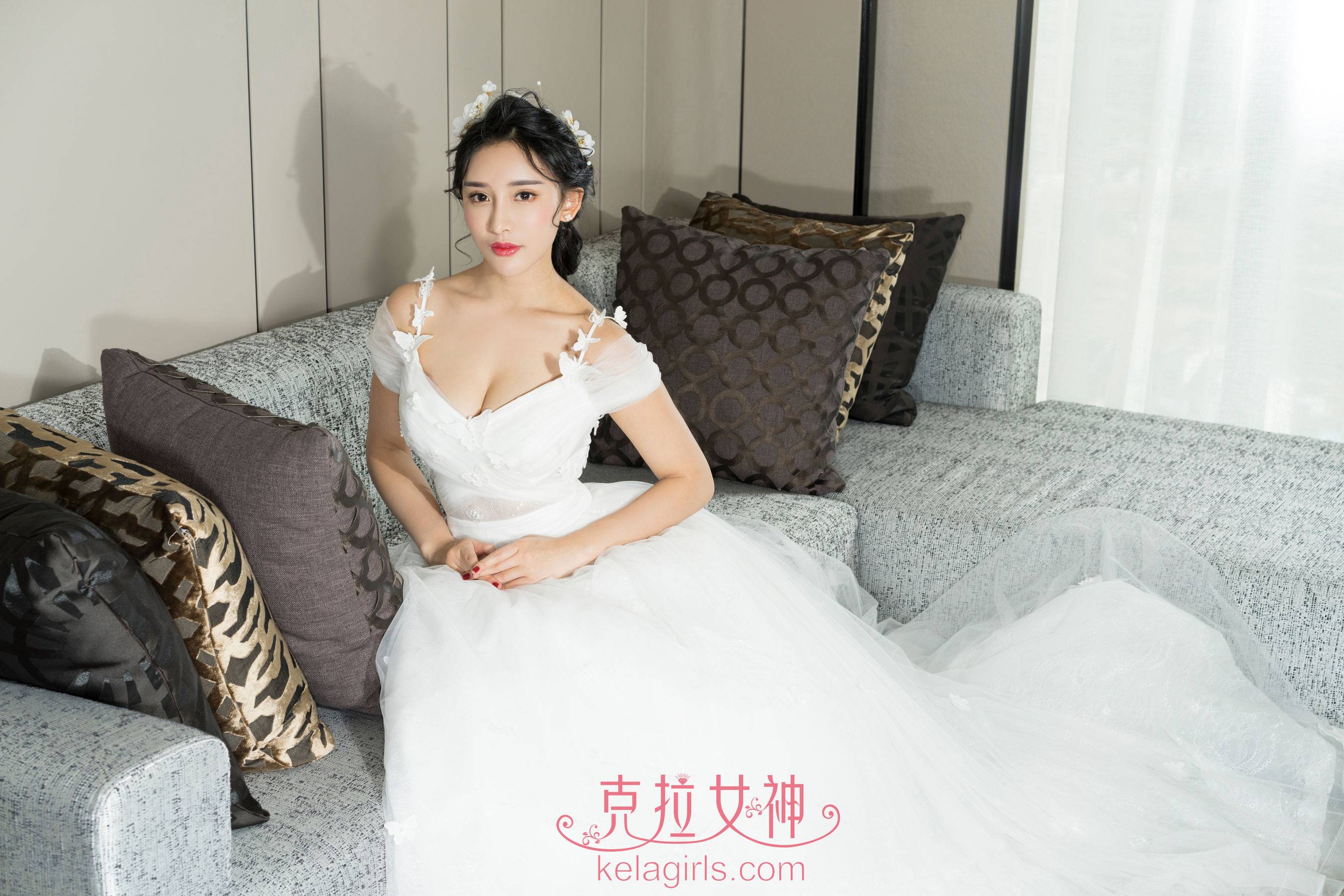小西《今天你要嫁给我》 [克拉女神]Xiuren秀人写真高清美女套图写真下载-看套图看套图