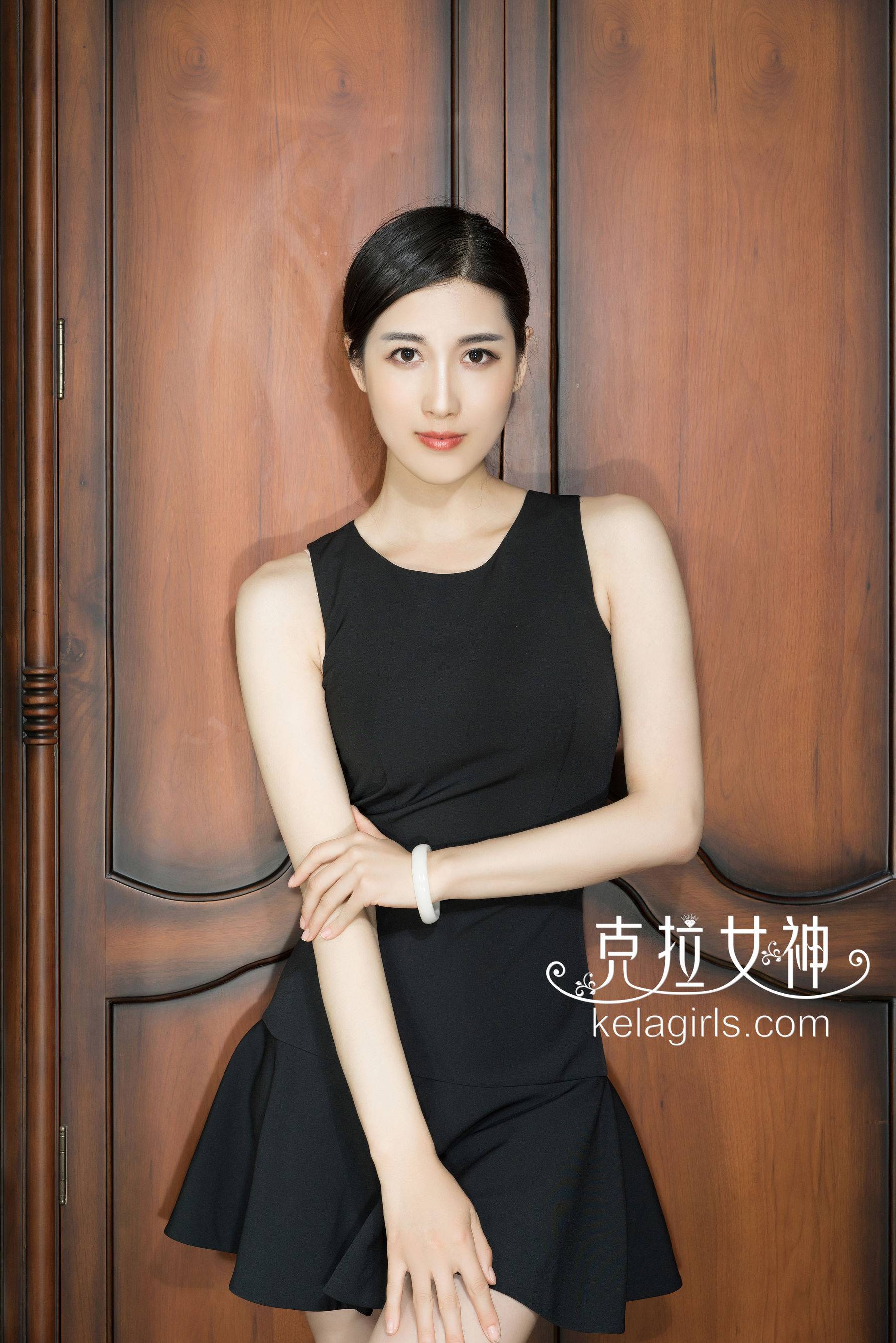 王睿《愿闻女人香》 [克拉女神]Xiuren秀人写真高清美女套图写真下载-看套图看套图