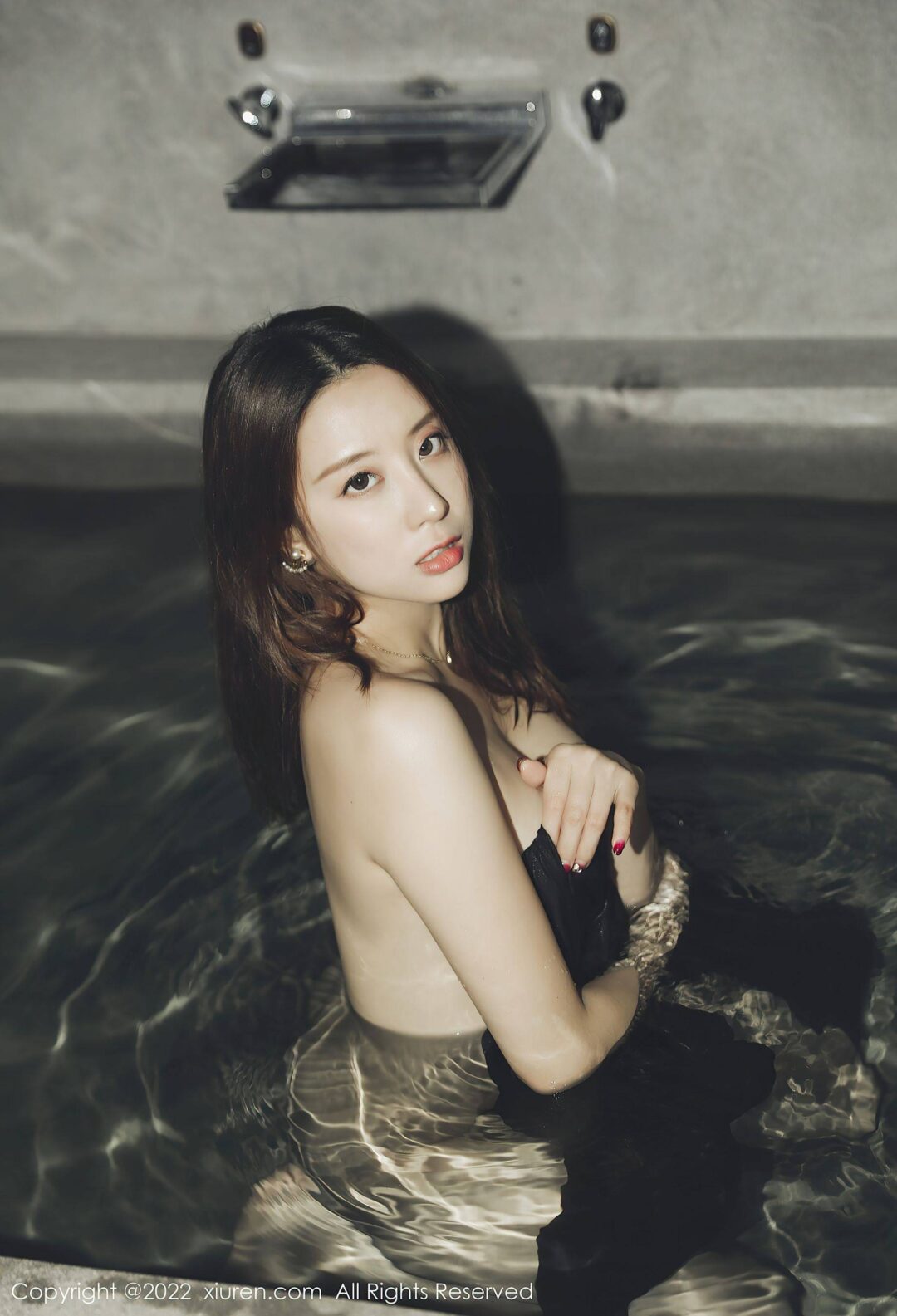 [XiuRen秀人网] No.5091 曉慧Xiuren秀人写真高清美女套图写真下载-看套图看套图