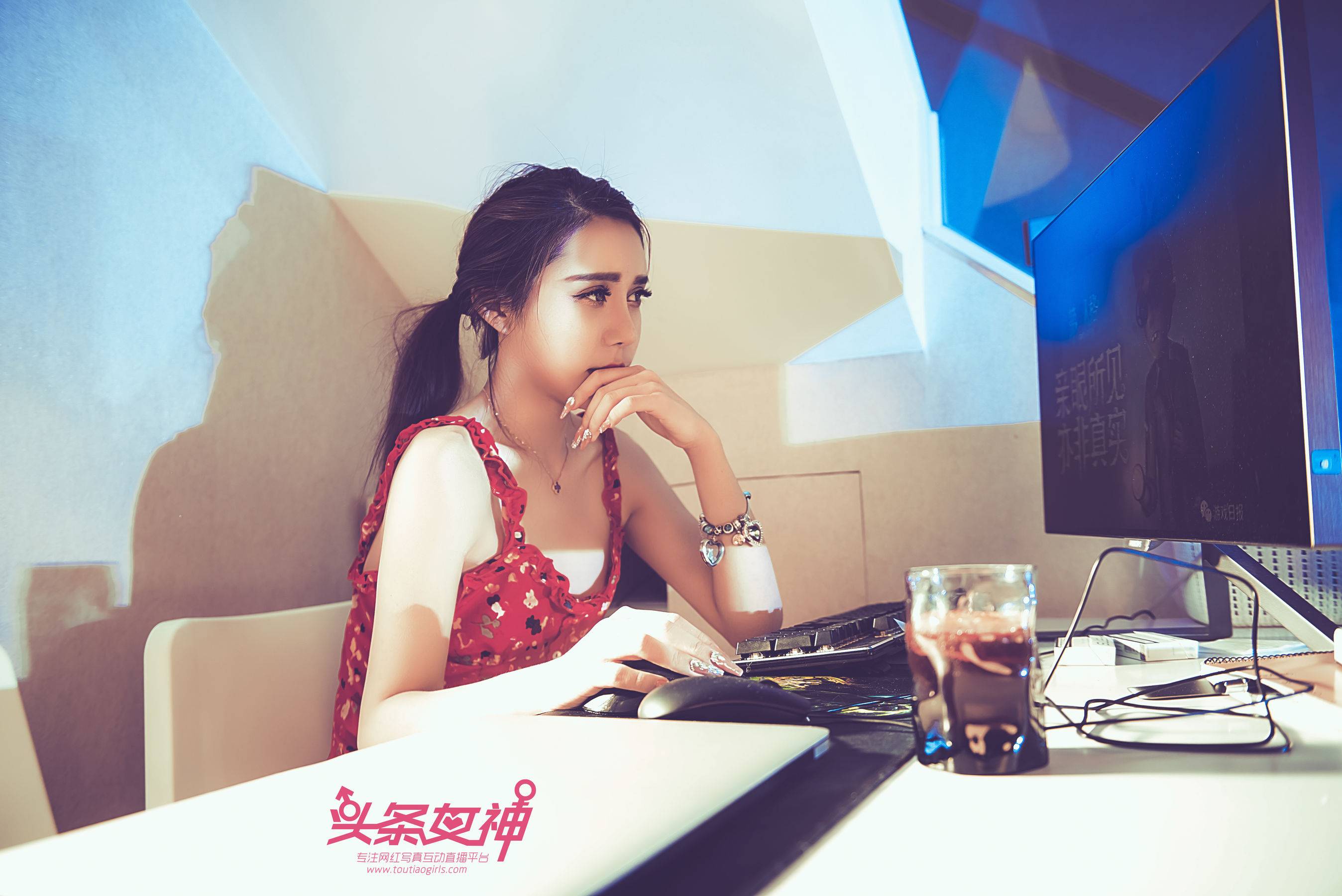 《第五人格》 [头条女神Toutiaogirls]Xiuren秀人写真高清美女套图写真下载-看套图看套图