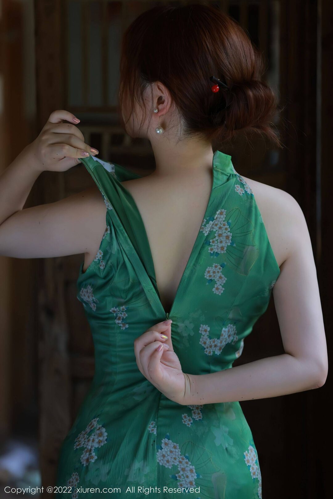 [XiuRen秀人网] No.5276 养乐多DoDoXiuren秀人写真高清美女套图写真下载-看套图看套图