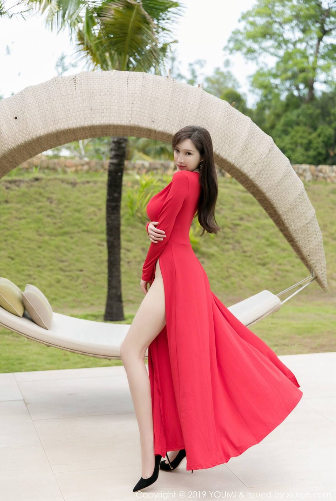 [YOUMI尤蜜荟] VOL.383 奶瓶土肥圆矮挫丑黑穷Xiuren秀人写真高清美女套图写真下载-看套图看套图