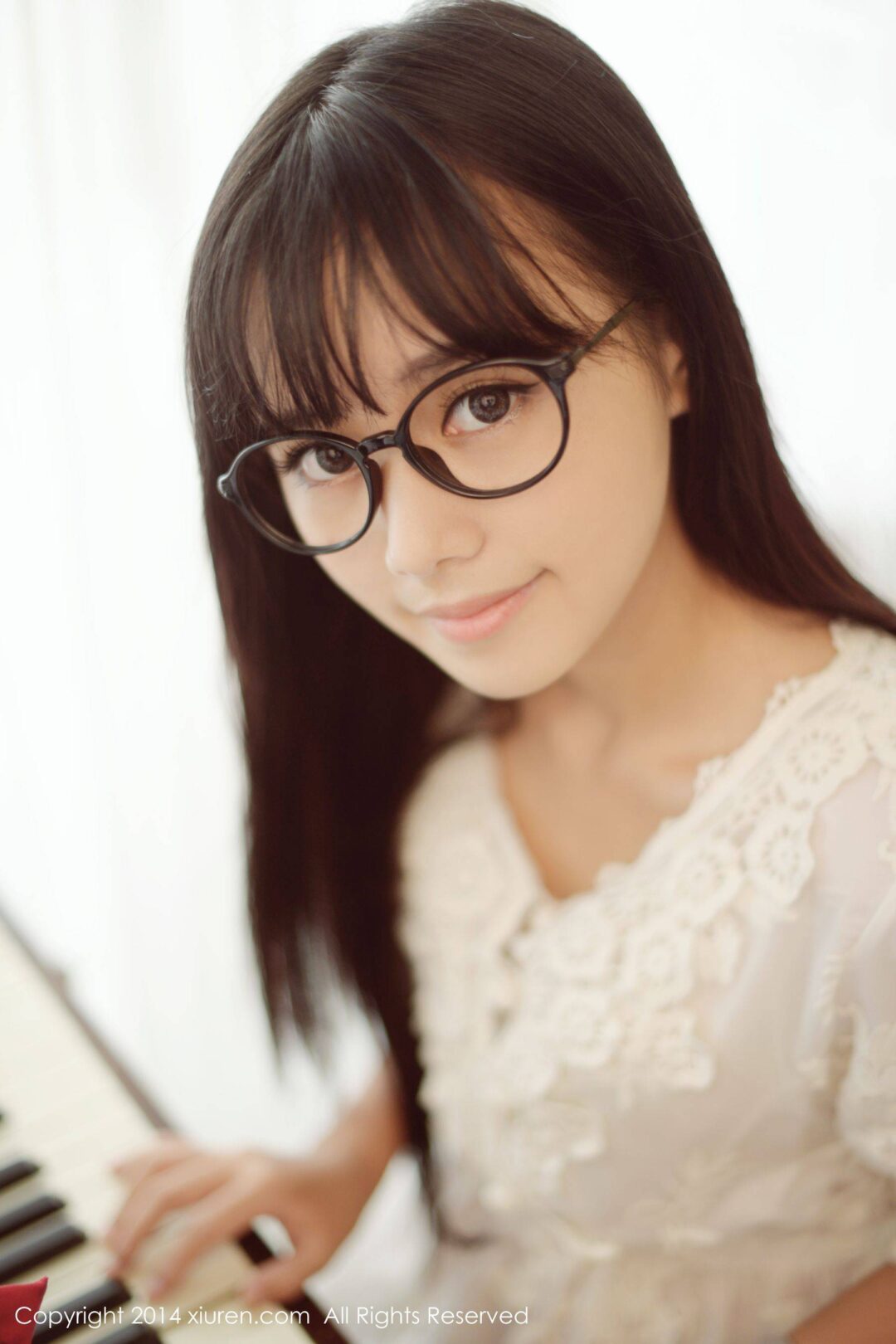 toro羽住《小清新系列》 [秀人网XiuRen] No.170Xiuren秀人写真高清美女套图写真下载-看套图看套图