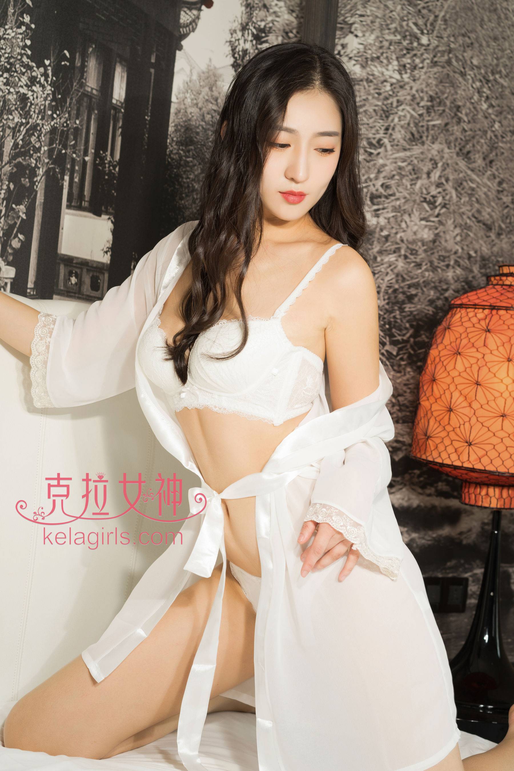 姜璐《森女の闺房》 [克拉女神Kelagirls]Xiuren秀人写真高清美女套图写真下载-看套图看套图
