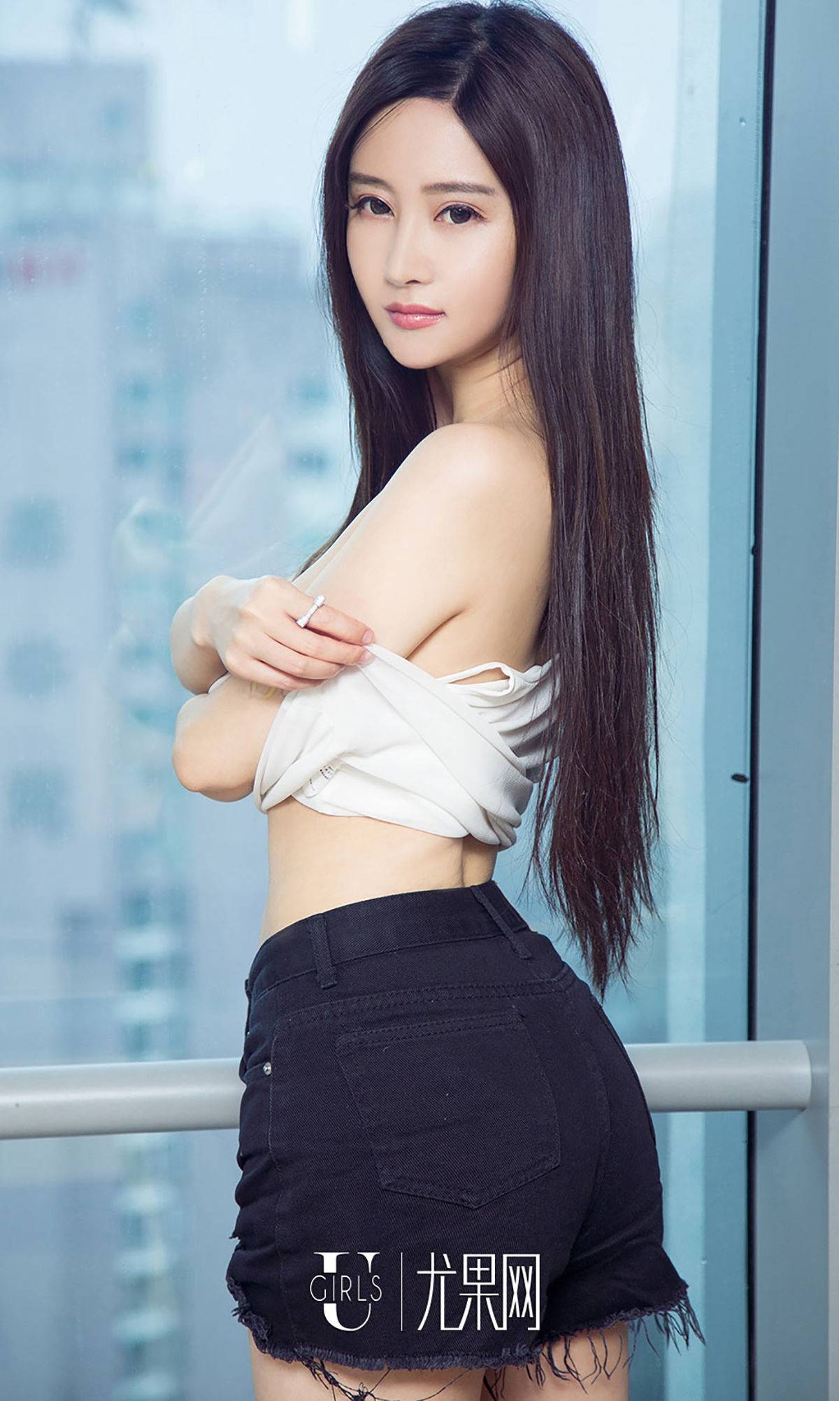 韩雨婵《不负好时光》 [尤果圈] No.790Xiuren秀人写真高清美女套图写真下载-看套图看套图