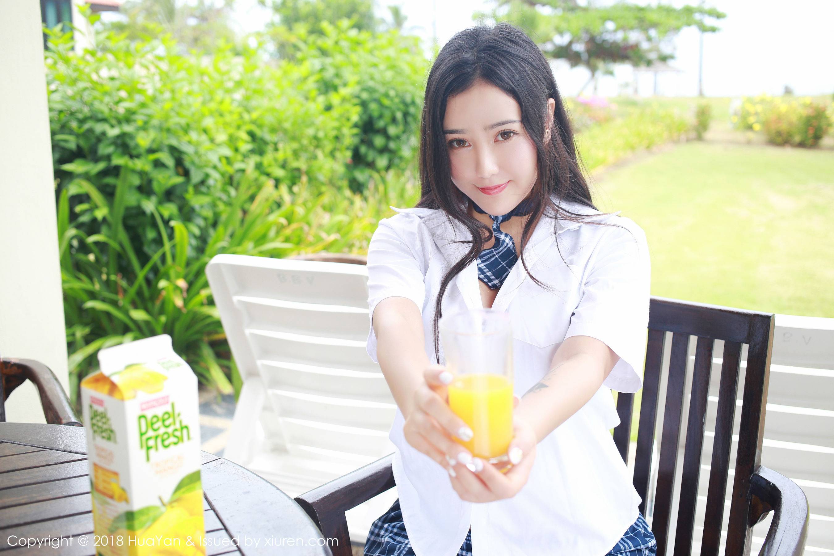 [花の颜HuaYan] Vol.060 Manuela玛鲁娜Xiuren秀人写真高清美女套图写真下载-看套图看套图